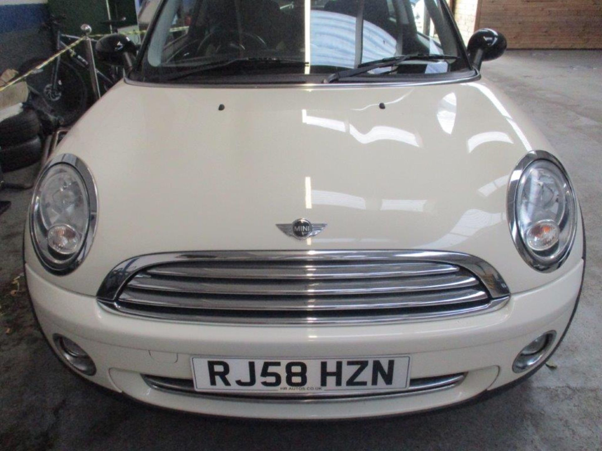 58 08 Mini Cooper - Image 6 of 20