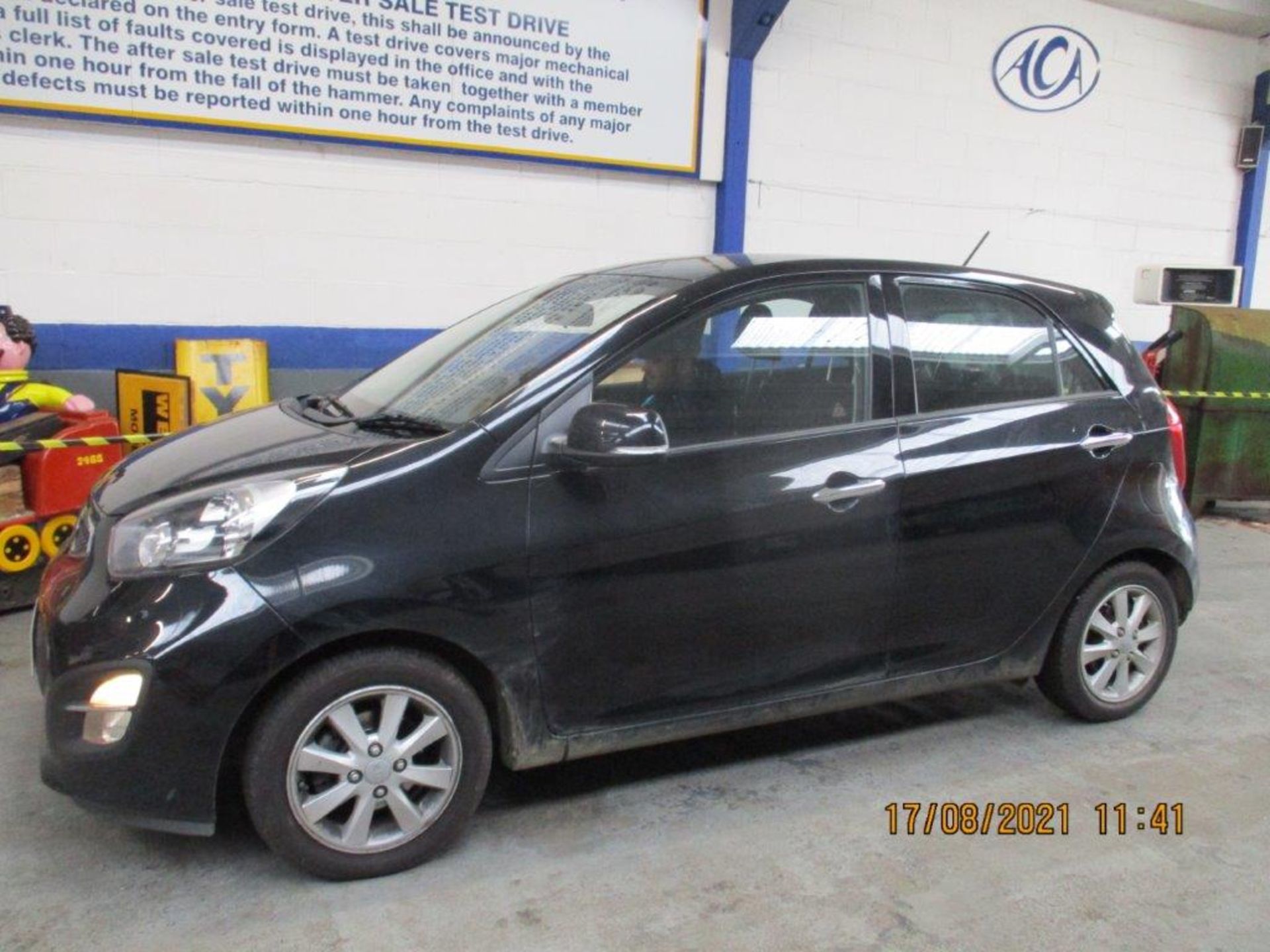 15 15 Kia Picanto 2