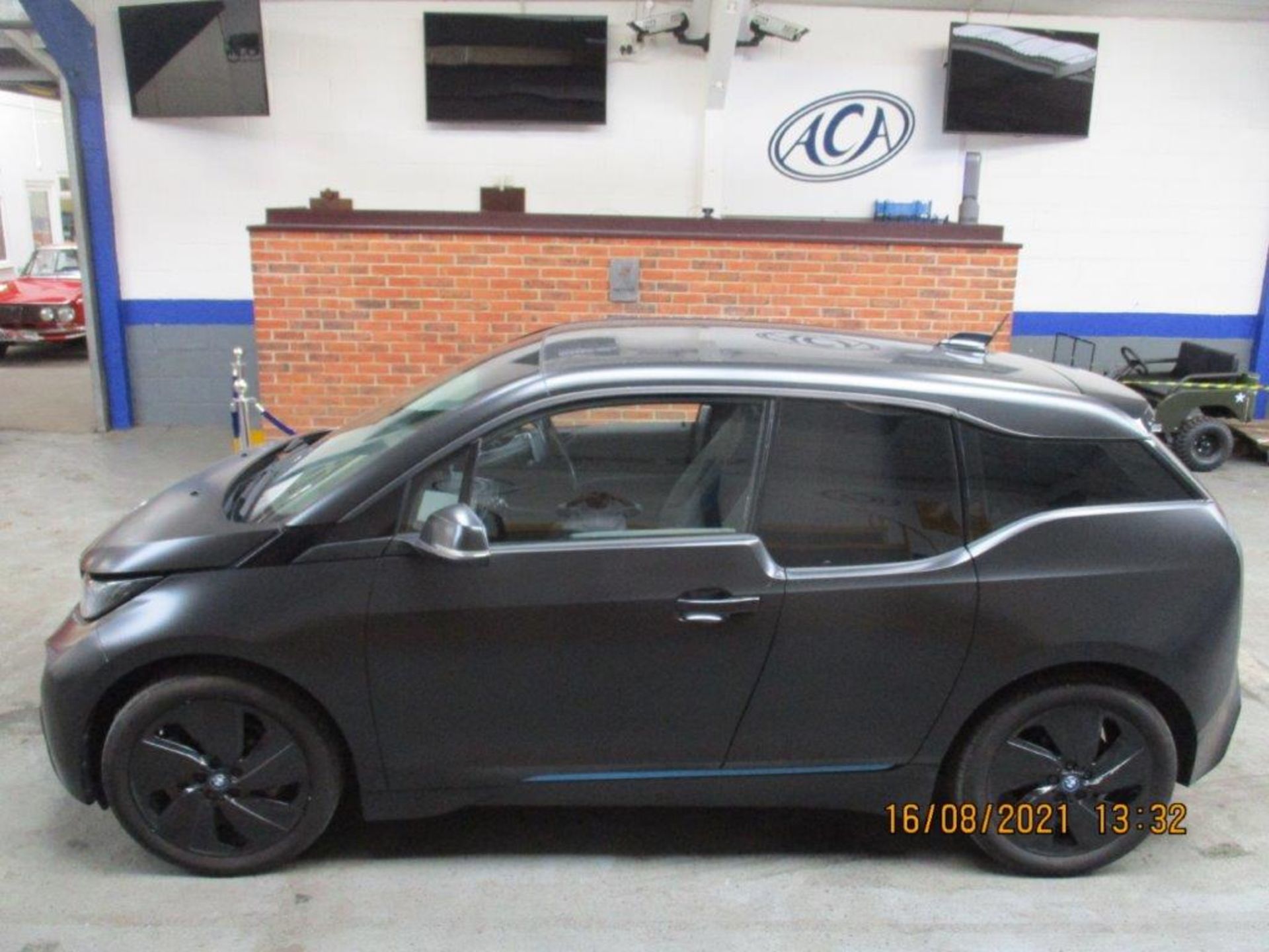 64 14 BMW I3 Range Extender - Image 5 of 25