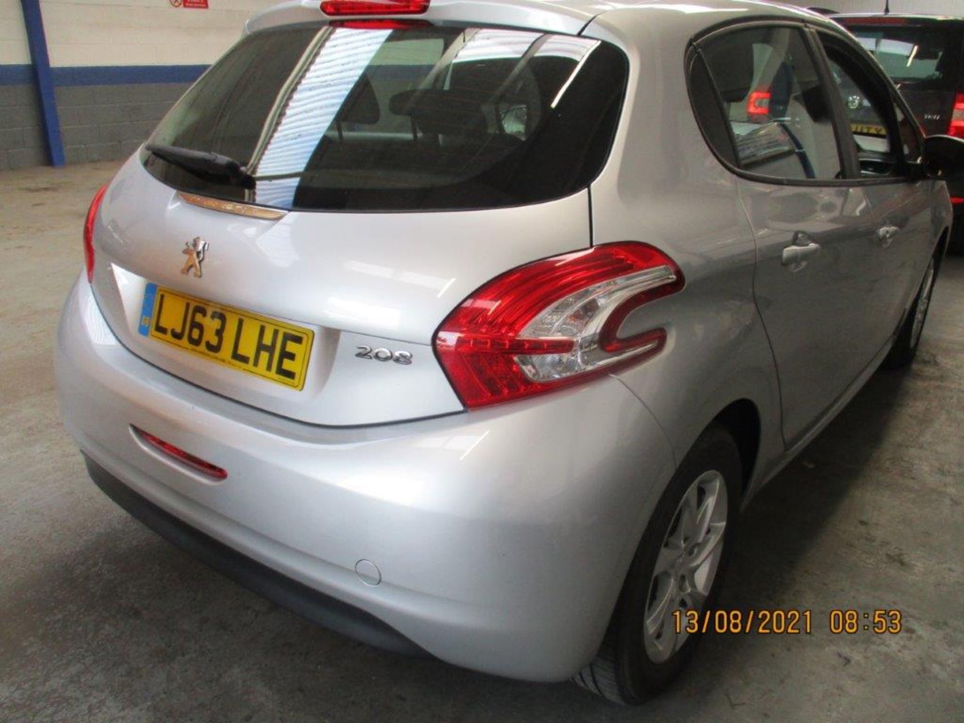 63 13 Peugeot 208 Active - Image 6 of 19