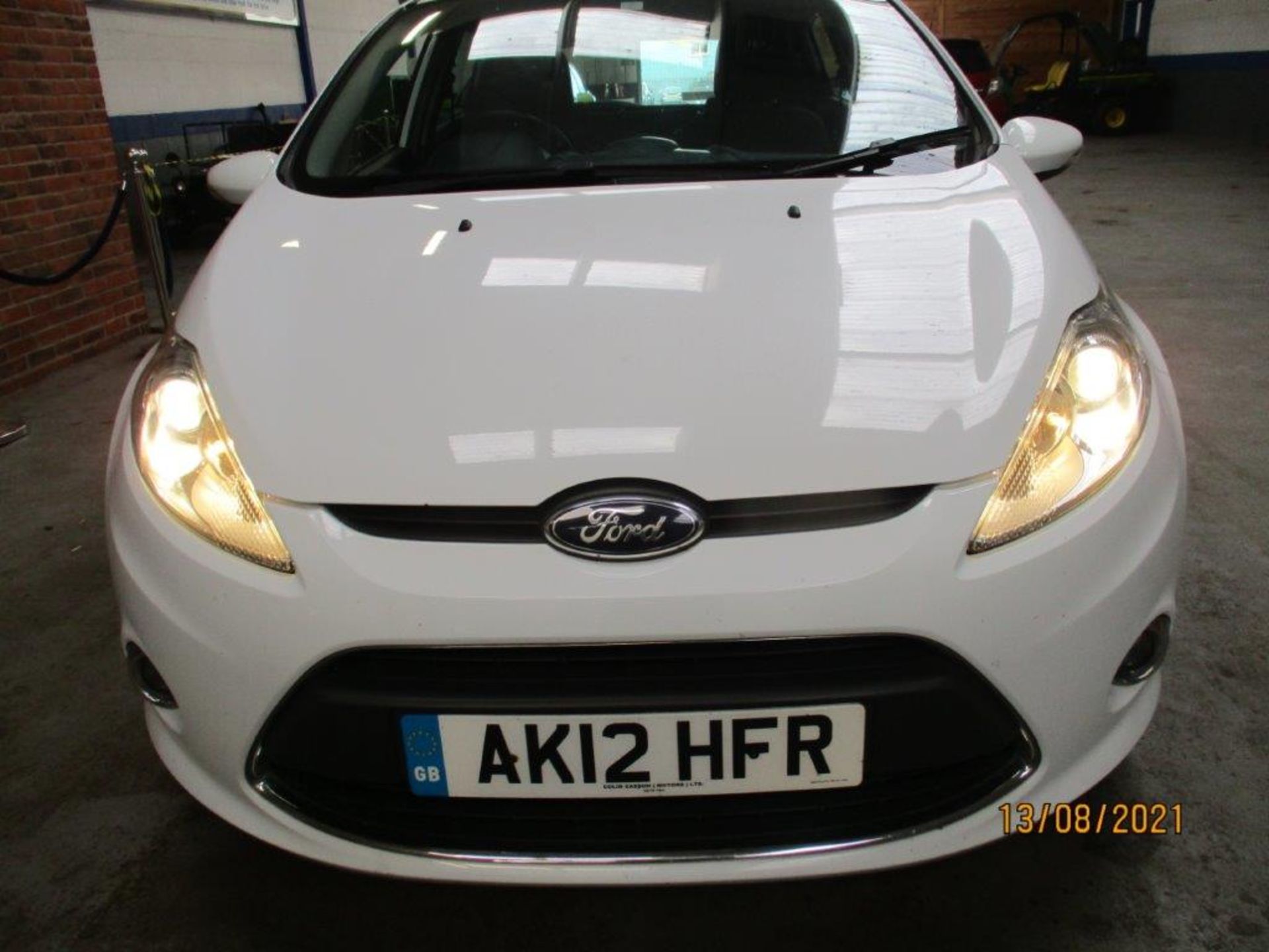 12 12 Ford Fiesta Zetec - Image 2 of 21