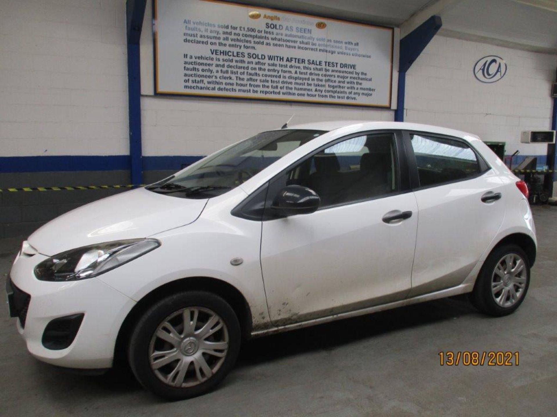 12 12 Mazda 2 TS