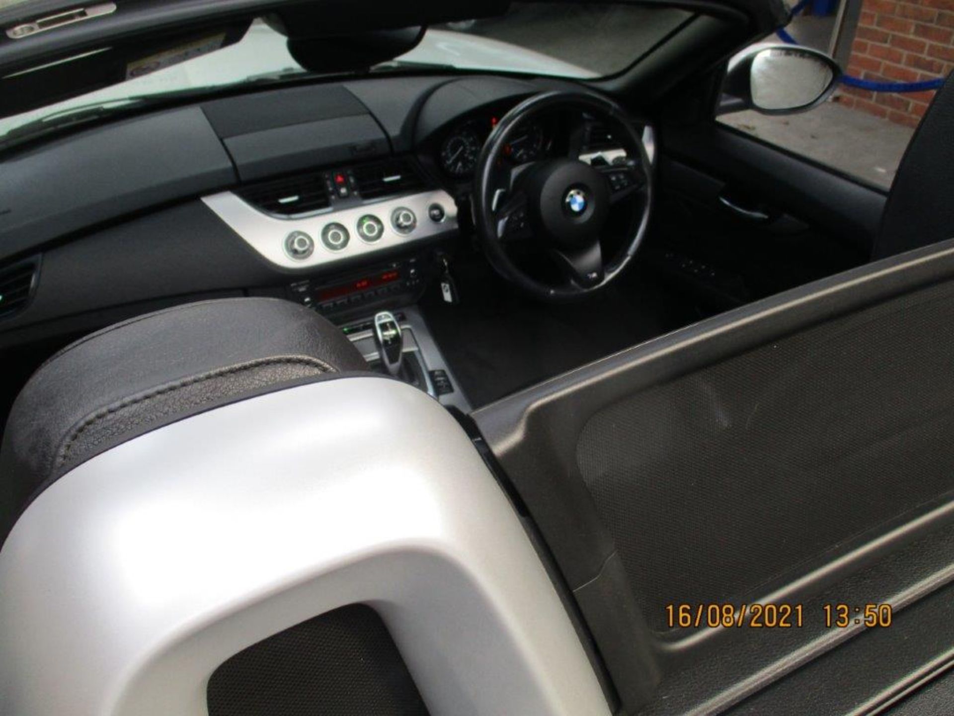 15 15 BMW Z4 S Drive18I M Sport - Image 18 of 26