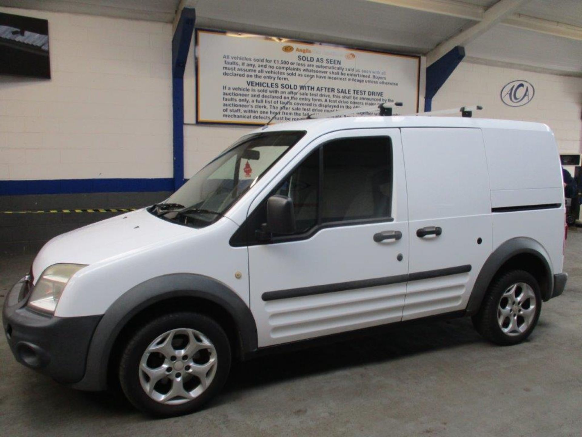 10 10 Ford Transit Connect 75 T220
