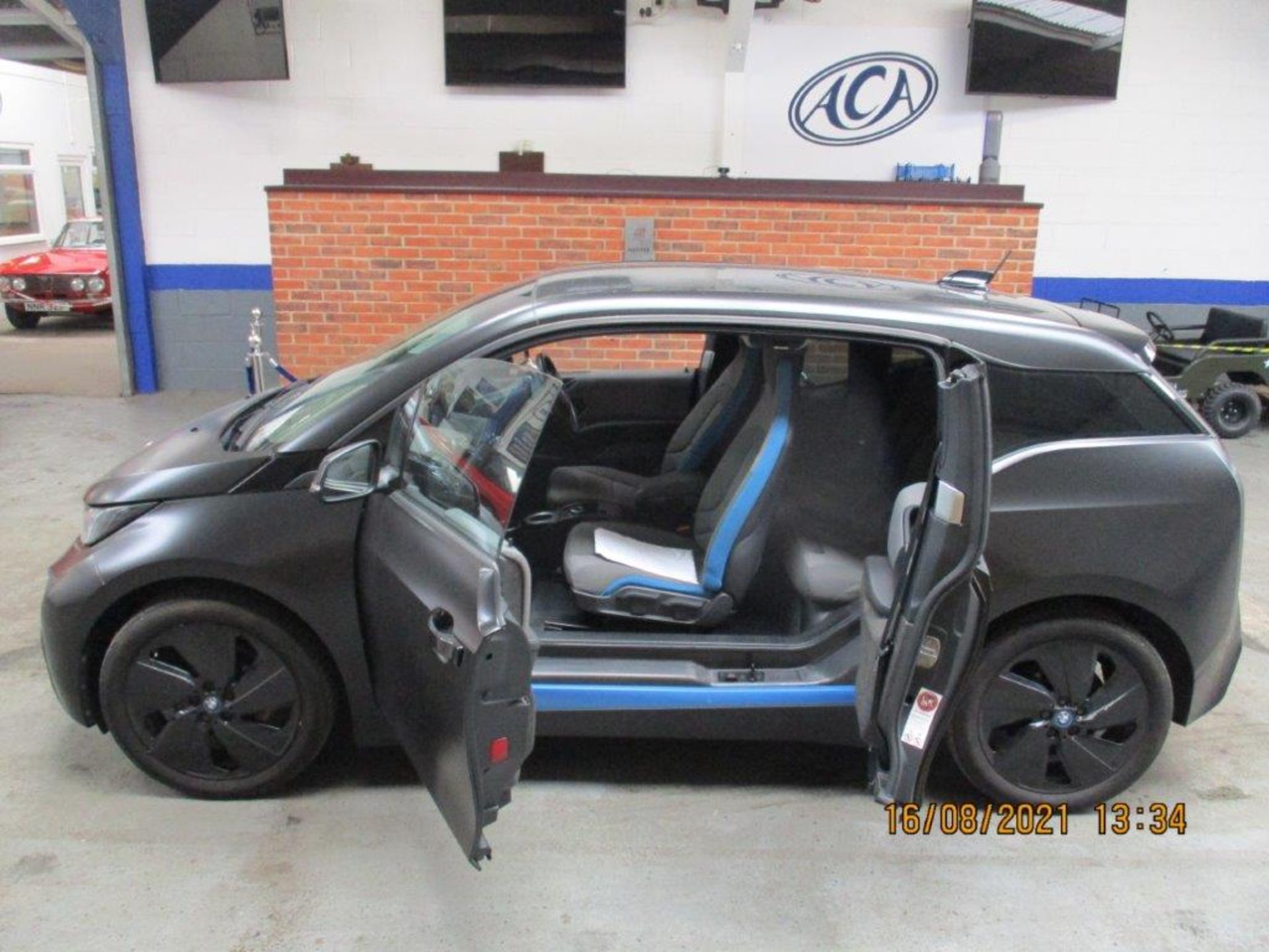 64 14 BMW I3 Range Extender - Image 7 of 25