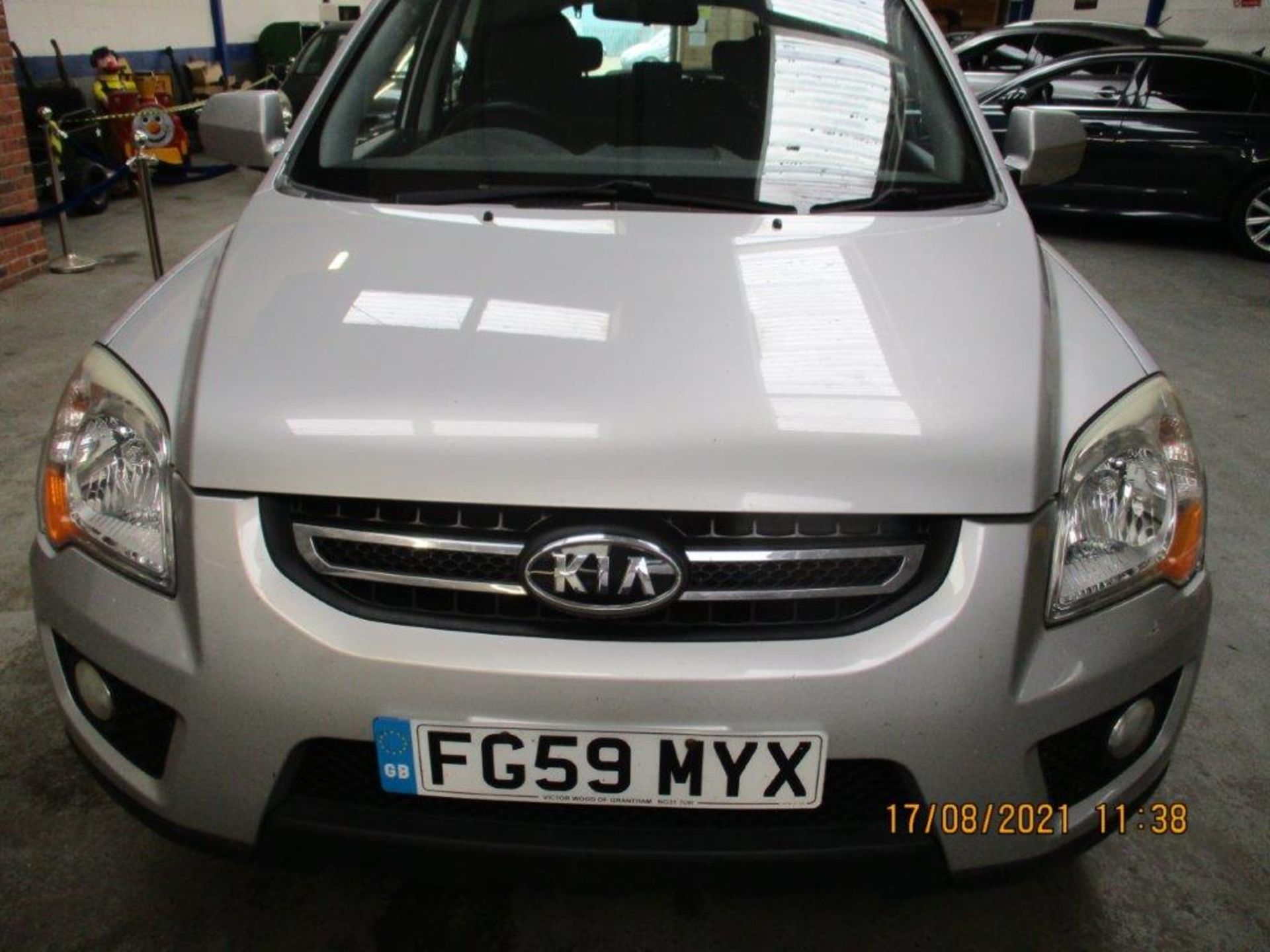 59 09 Kia Sportage XE 4WD - Image 3 of 26