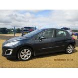 12 12 Peugeot 308 Active HDI