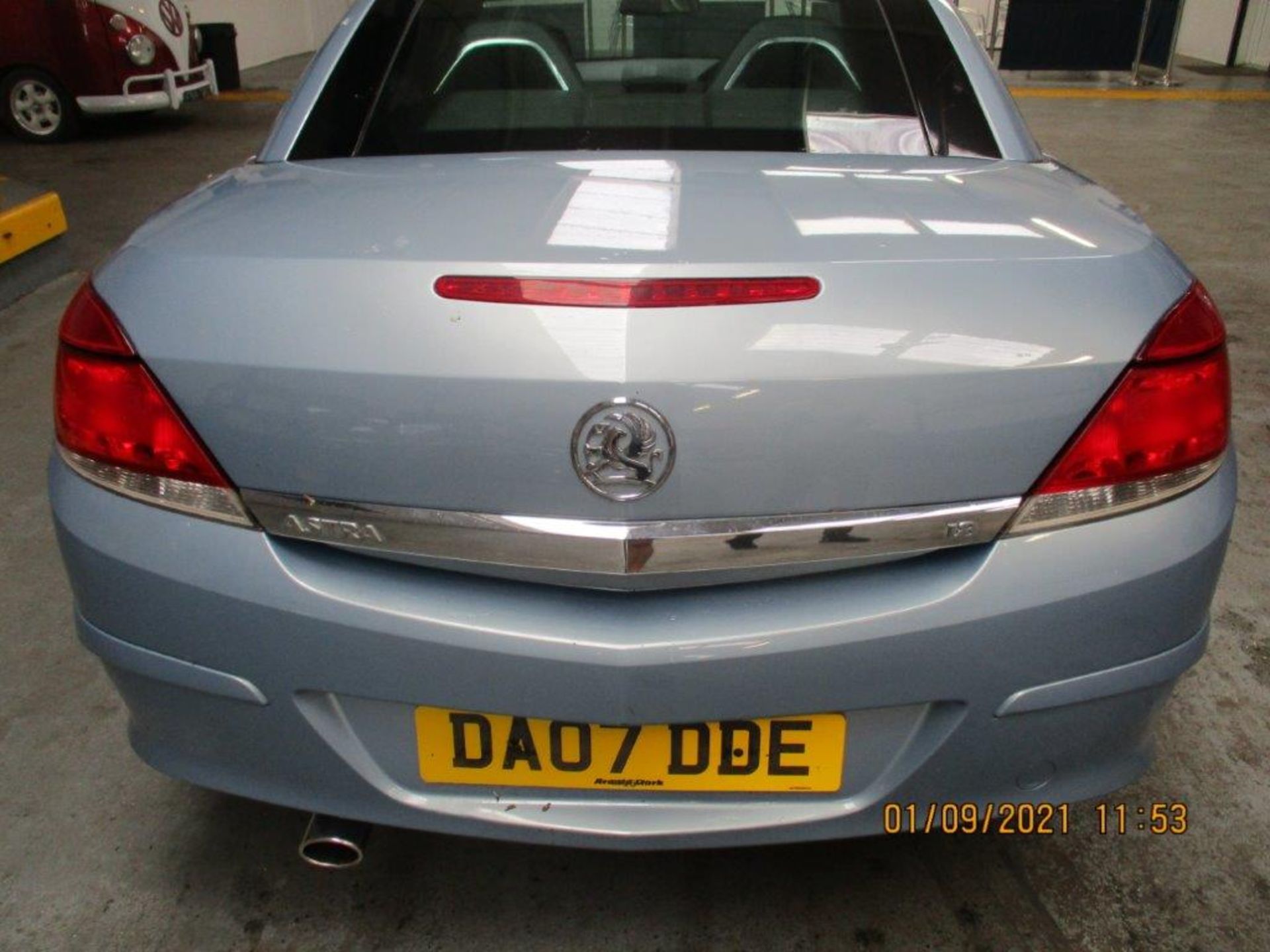 07 07 Vauxhall Astra Twin top Sport - Image 9 of 14