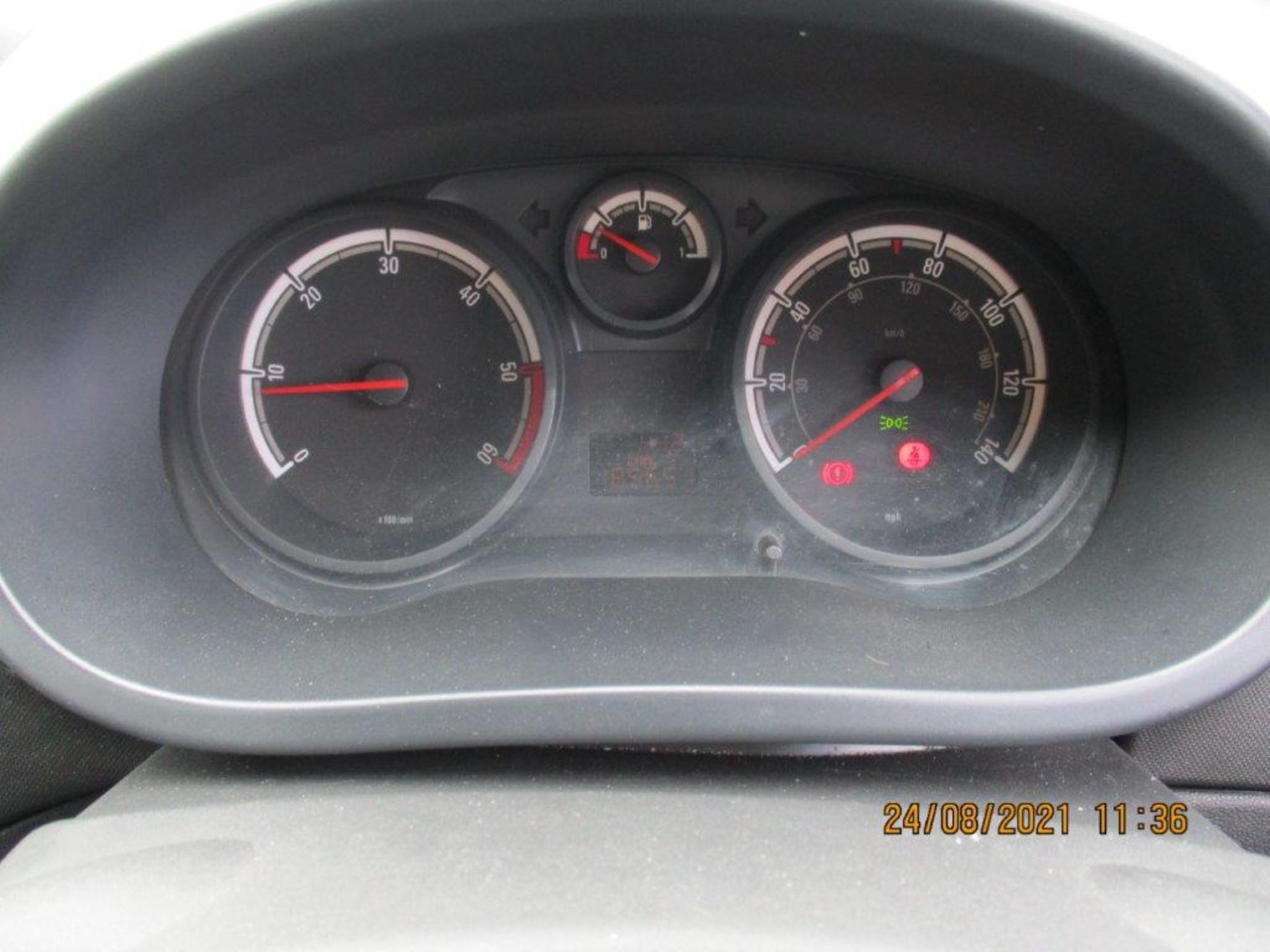 09 59 Vauxhall Corsa Life CDTI - Image 15 of 17