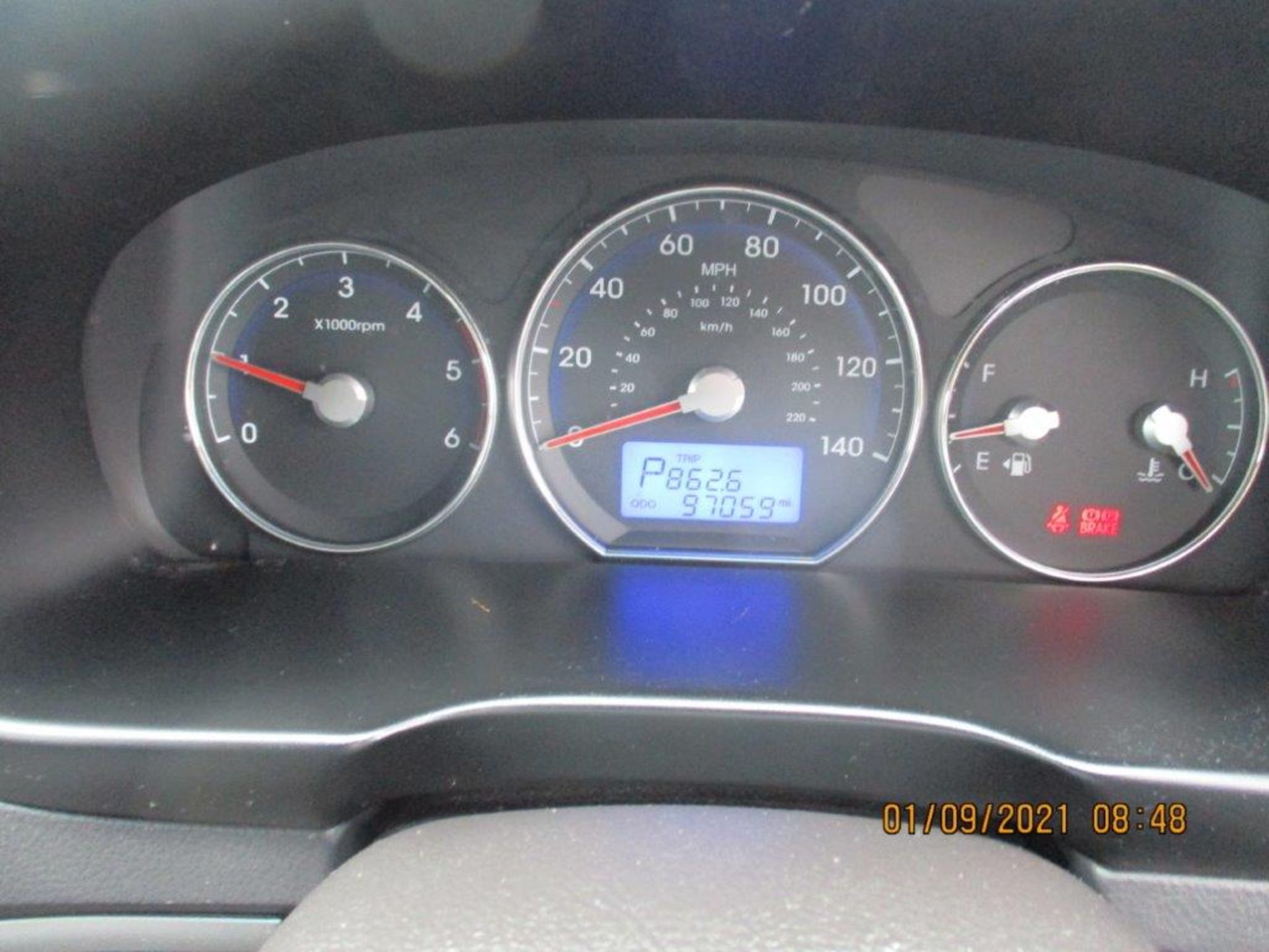 10 10 Hyundai Santa Fe Premium CRDi - Image 21 of 27