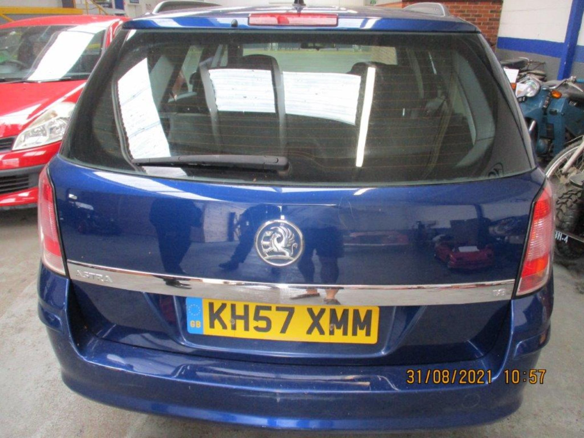 57 07 Vauxhall Astra Club - Image 4 of 18