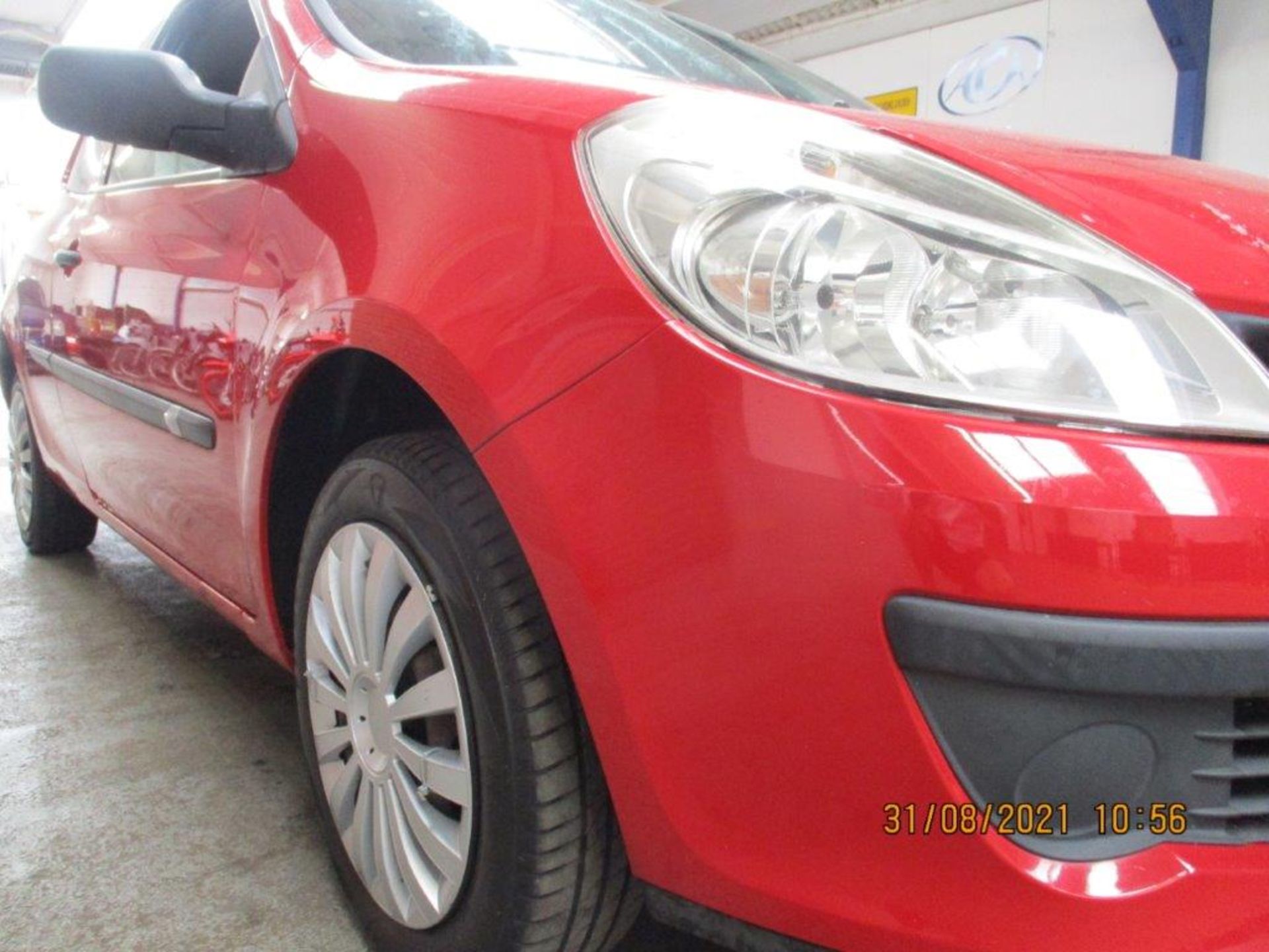 08 08 Renault Clio Freeway 16V - Image 13 of 17