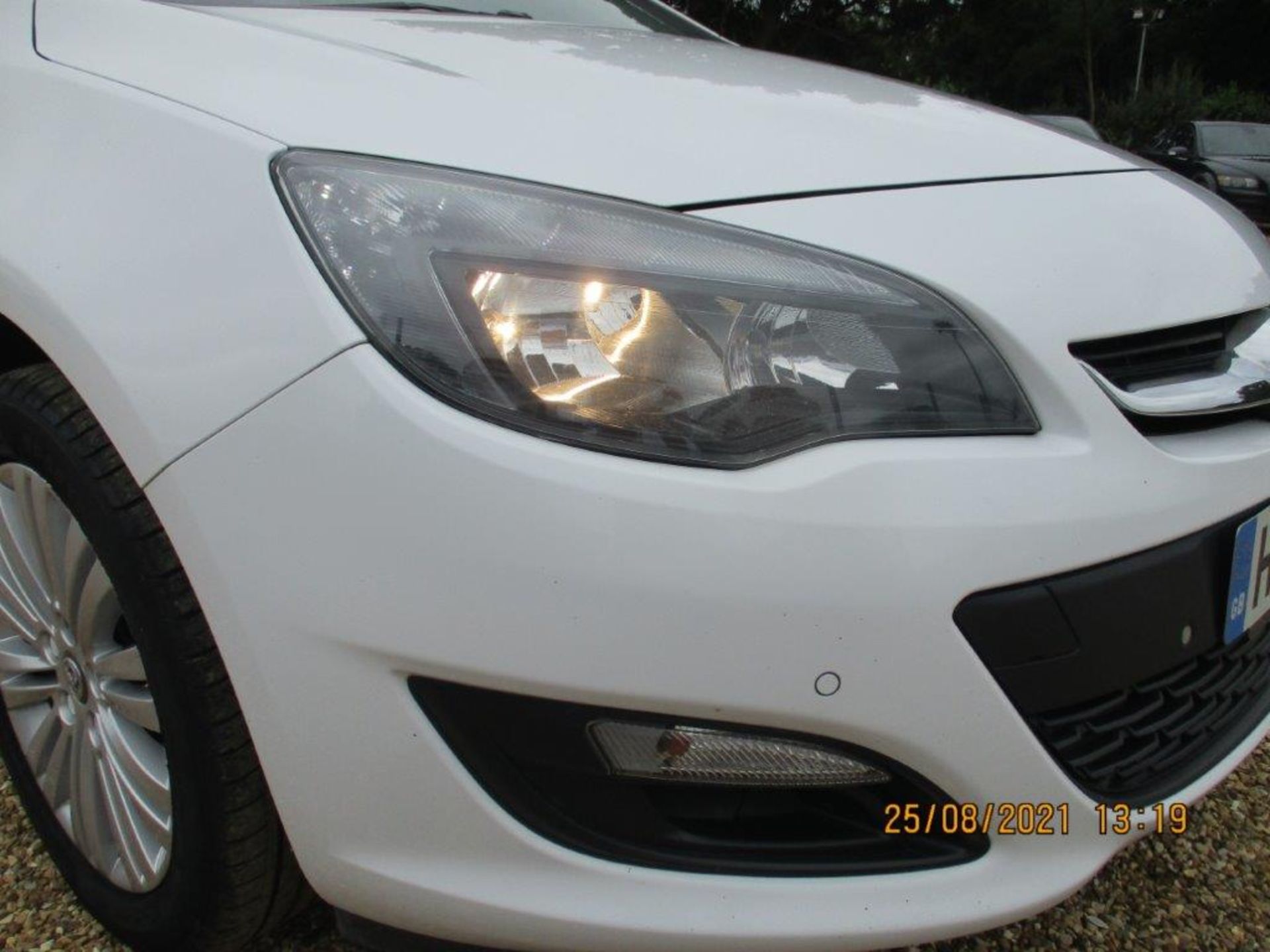 64 14 Vauxhall Astra Excite CDTi - Image 12 of 19