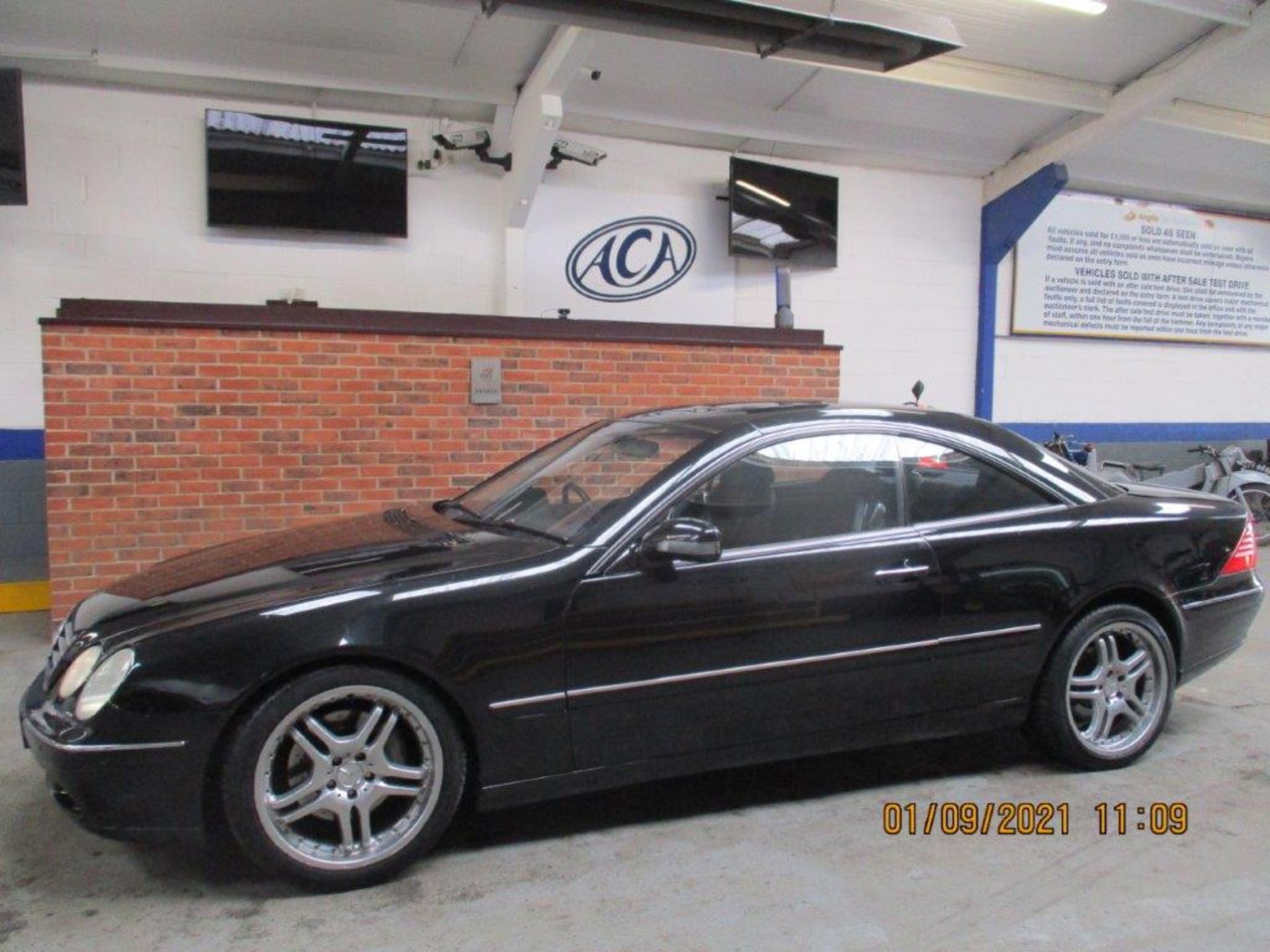 02 02 Merc CL500 Coupe Auto