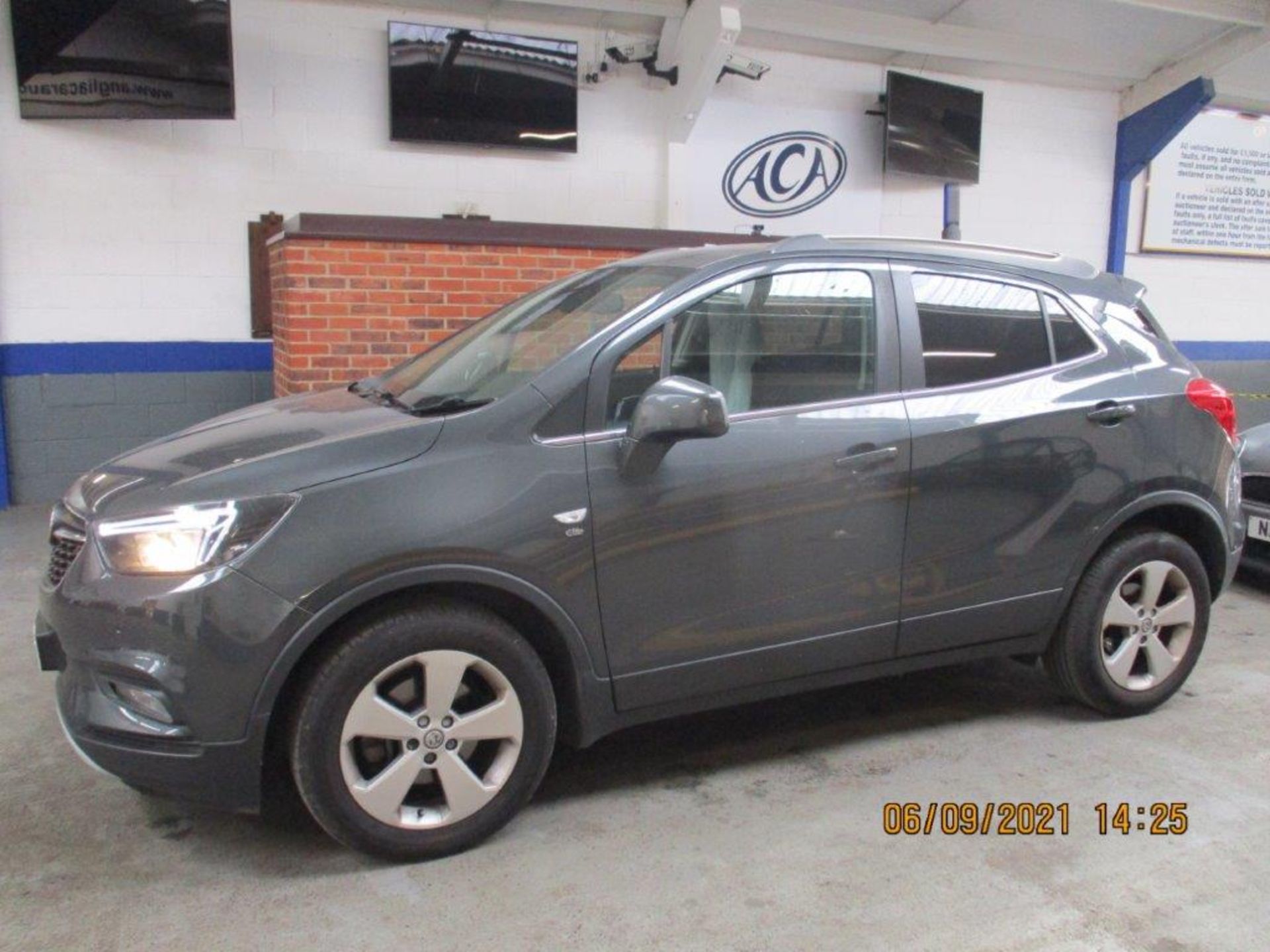 17 17 Vauxhall Mokka X Elite CDTi