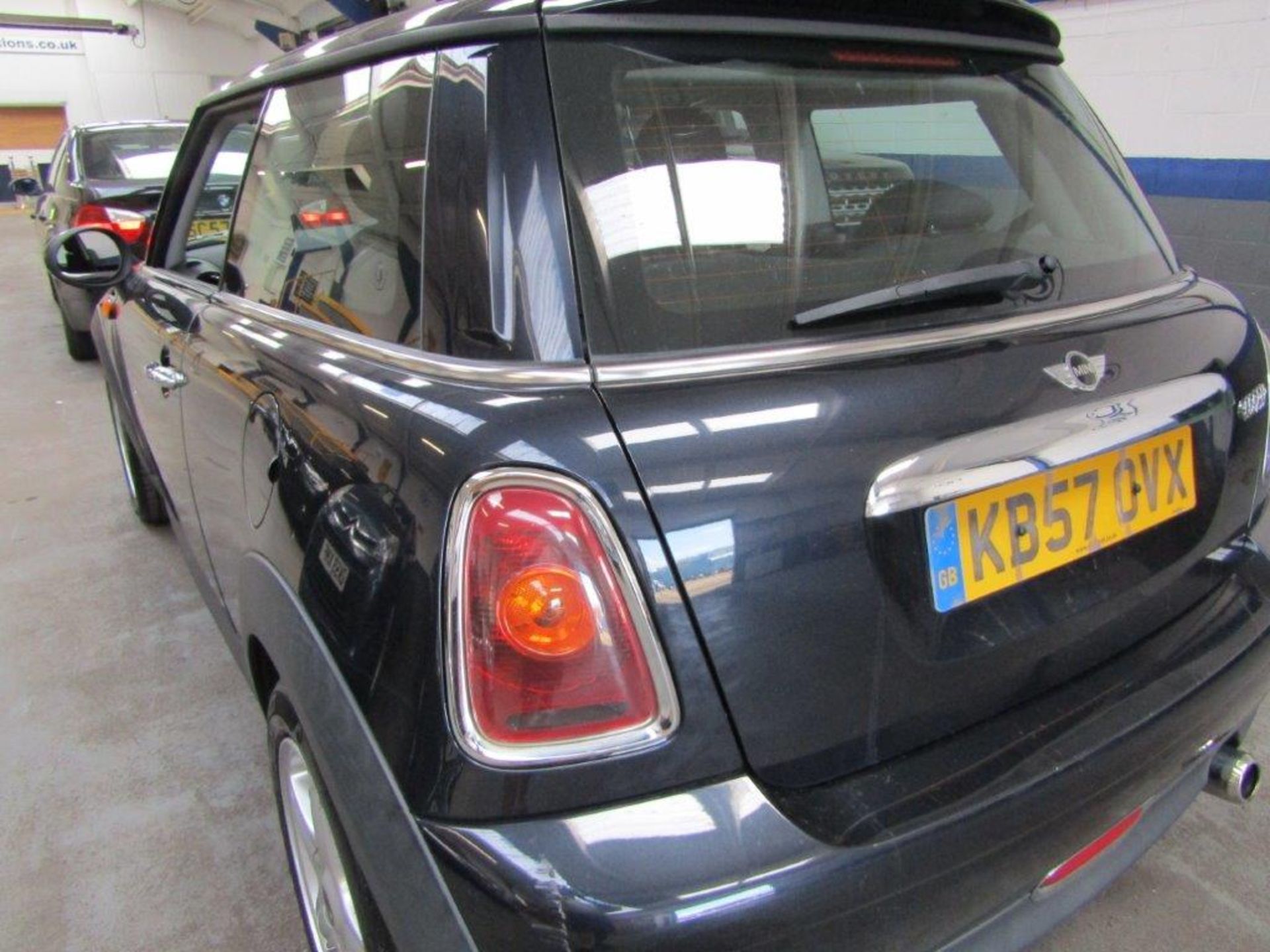 57 07 Mini Cooper - Image 3 of 18