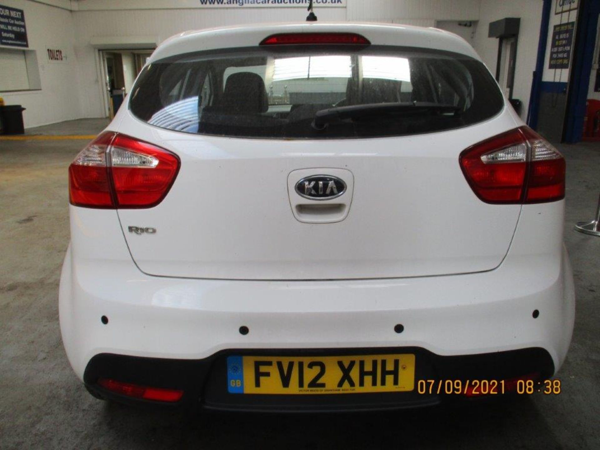 12 12 Kia Rio 2 - Image 4 of 22