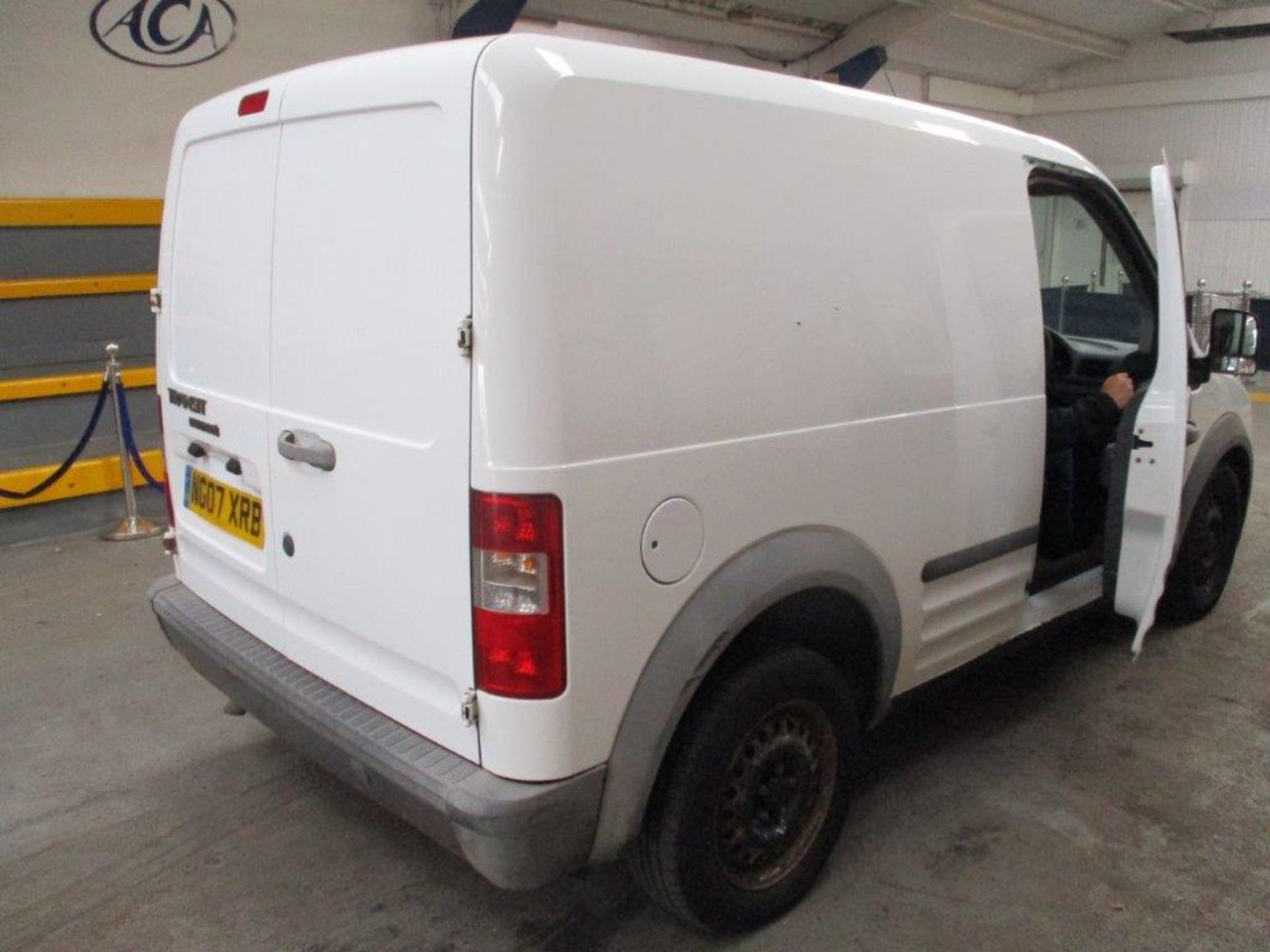 07 07 Ford Transit Conn T220 L90 - Image 2 of 26