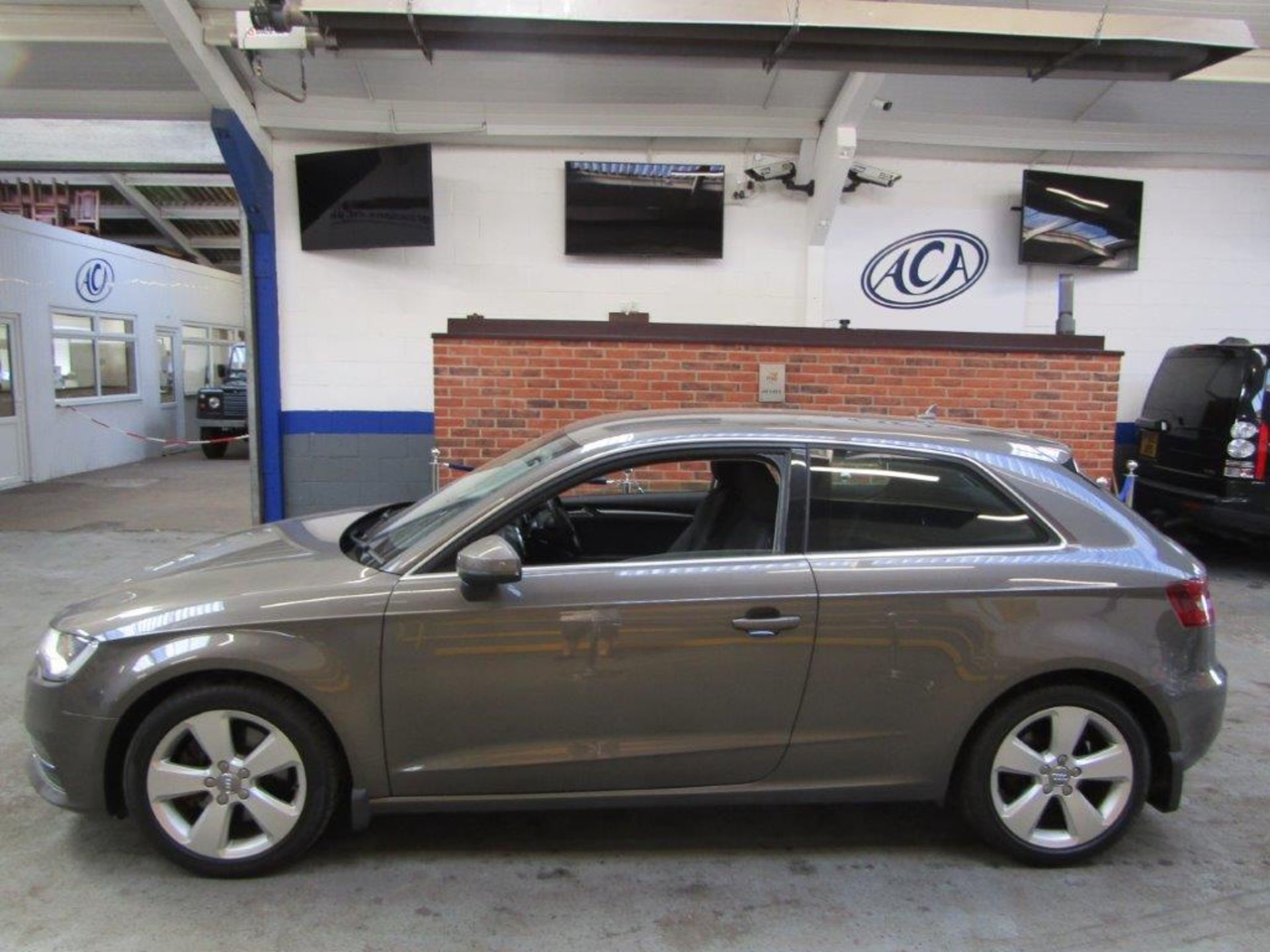 13 13 Audi A3 Sport TFSI - Image 2 of 19