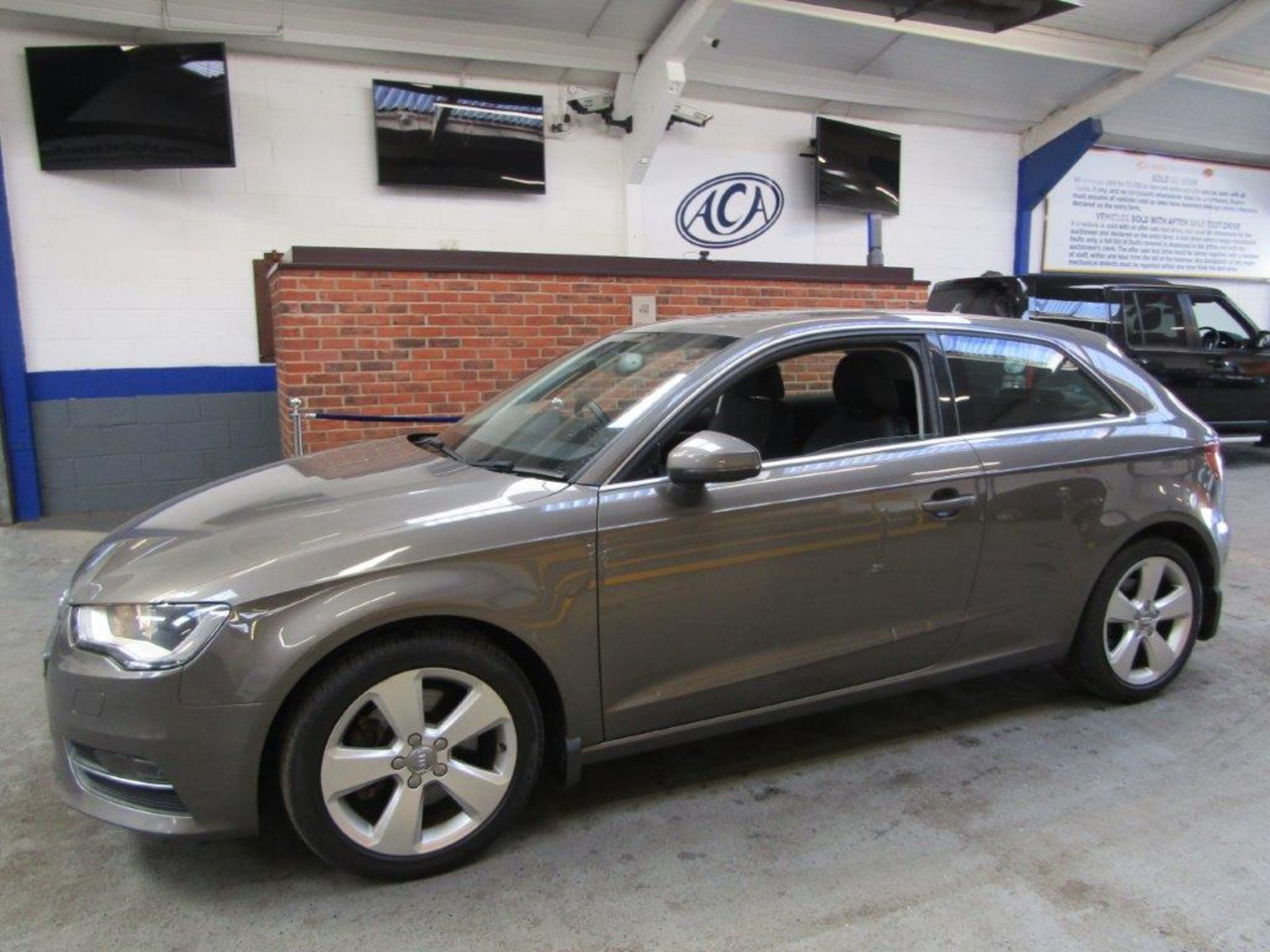 13 13 Audi A3 Sport TFSI