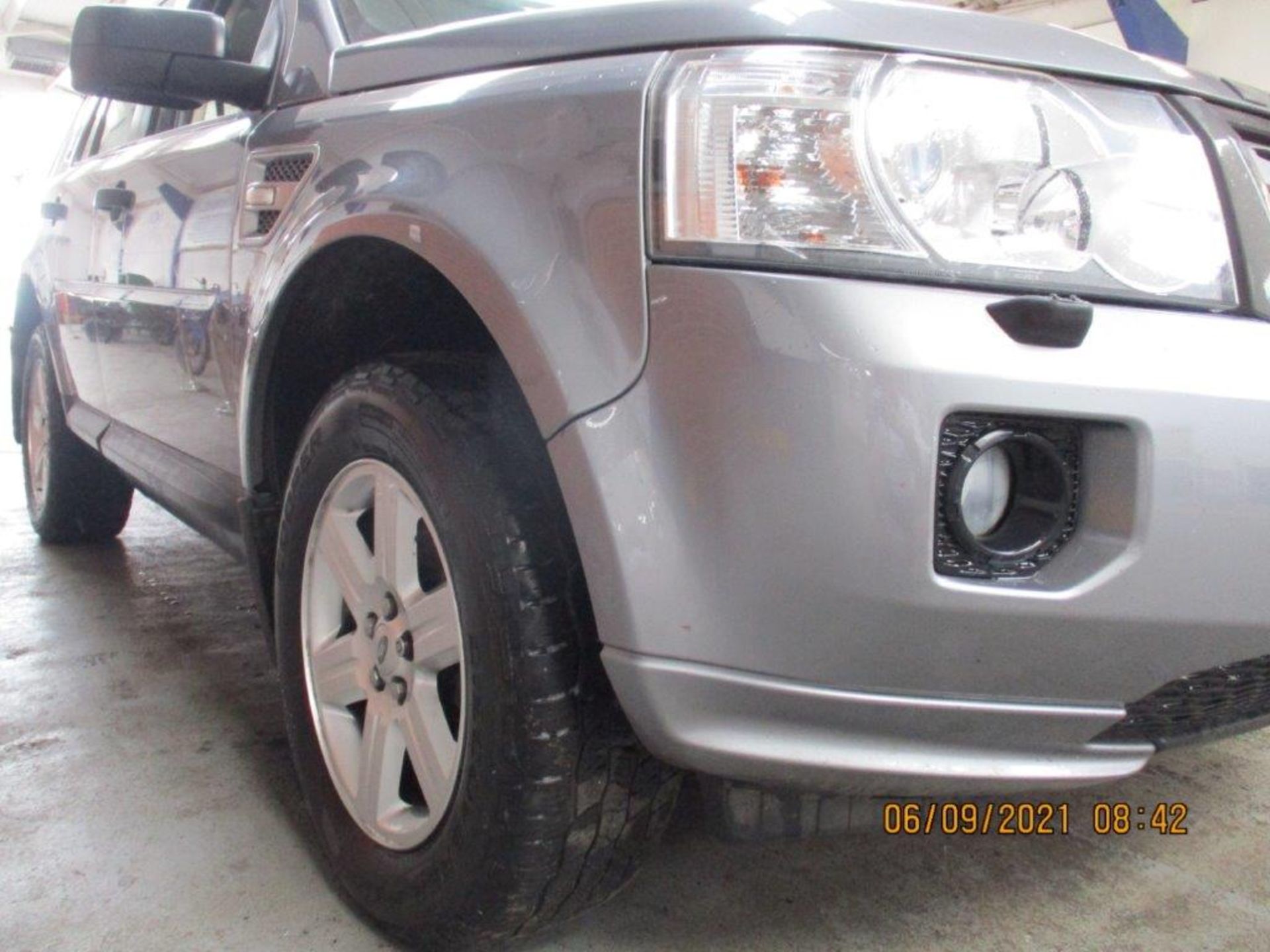 12 12 Land Rover Freelander GS TD4 - Image 6 of 20