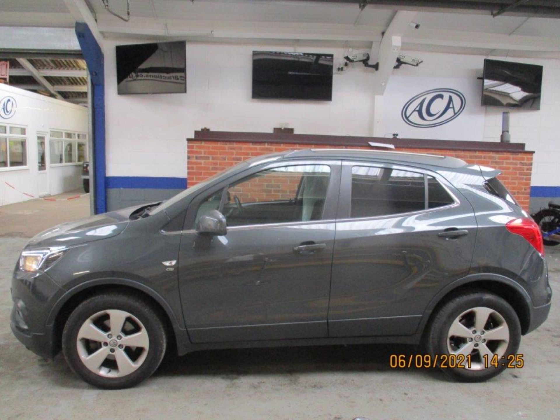 17 17 Vauxhall Mokka X Elite CDTi - Image 2 of 17