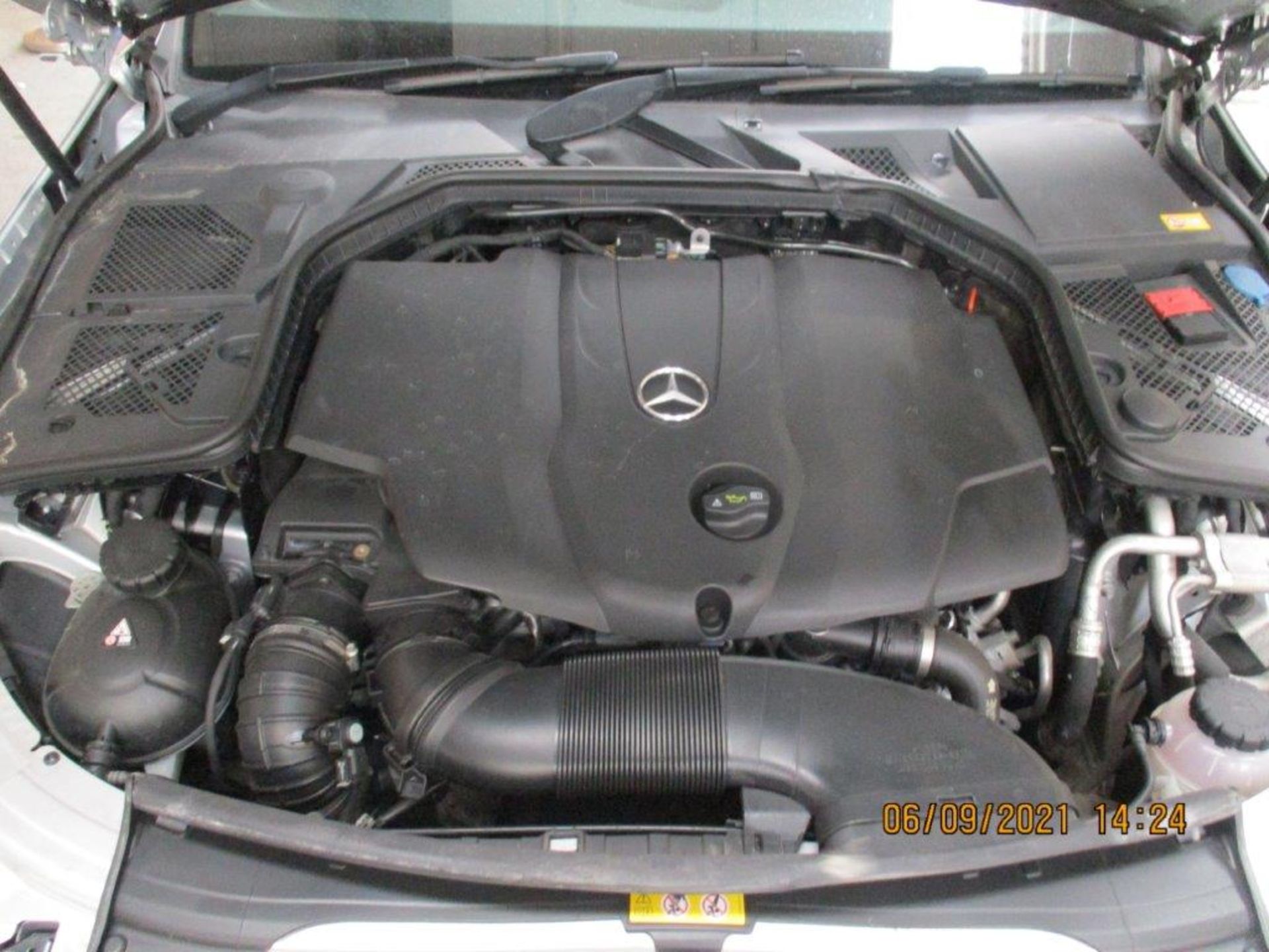 64 15 Merc. C220 AMG Line Bluetec - Image 23 of 23