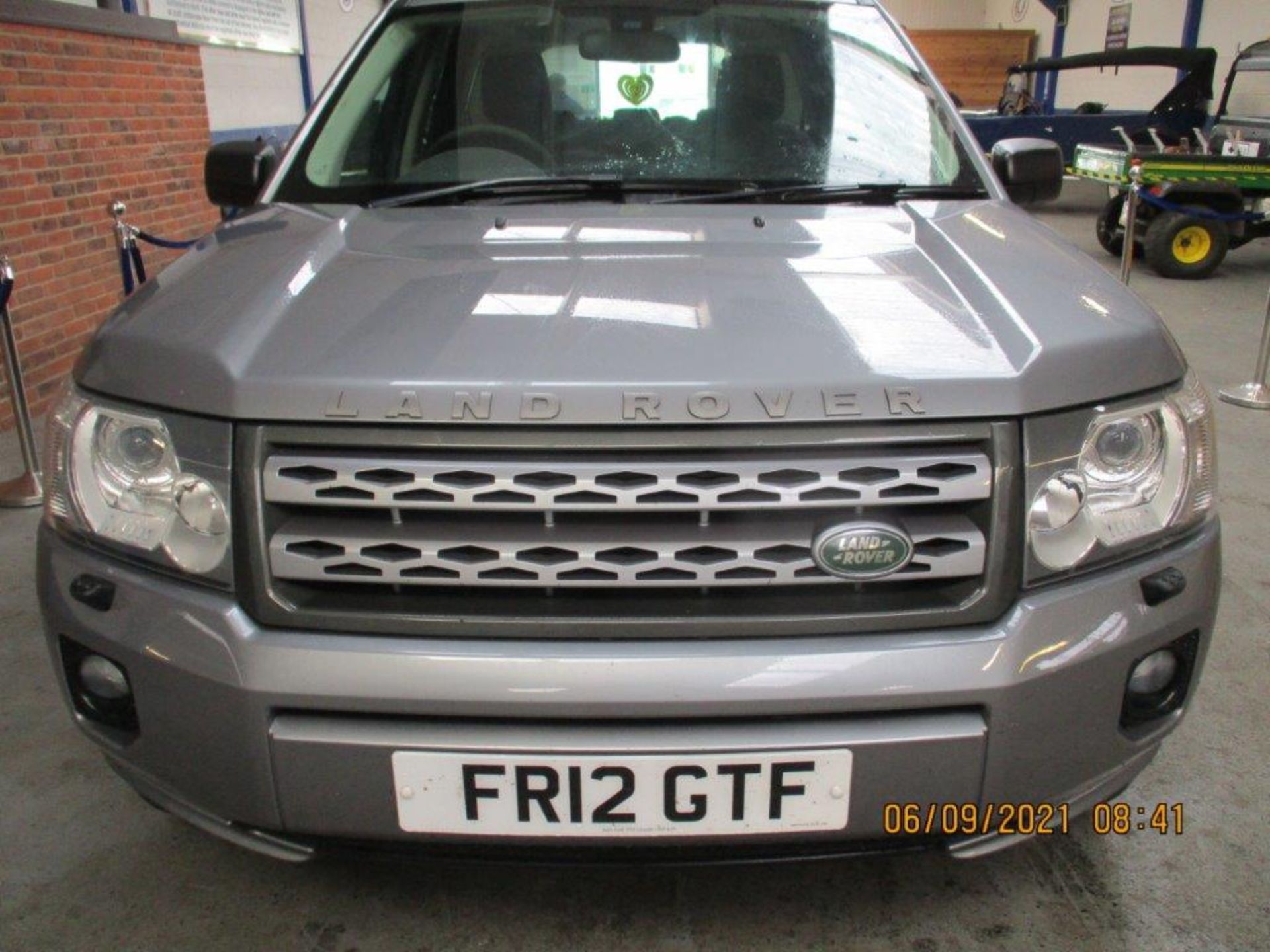 12 12 Land Rover Freelander GS TD4 - Image 4 of 20