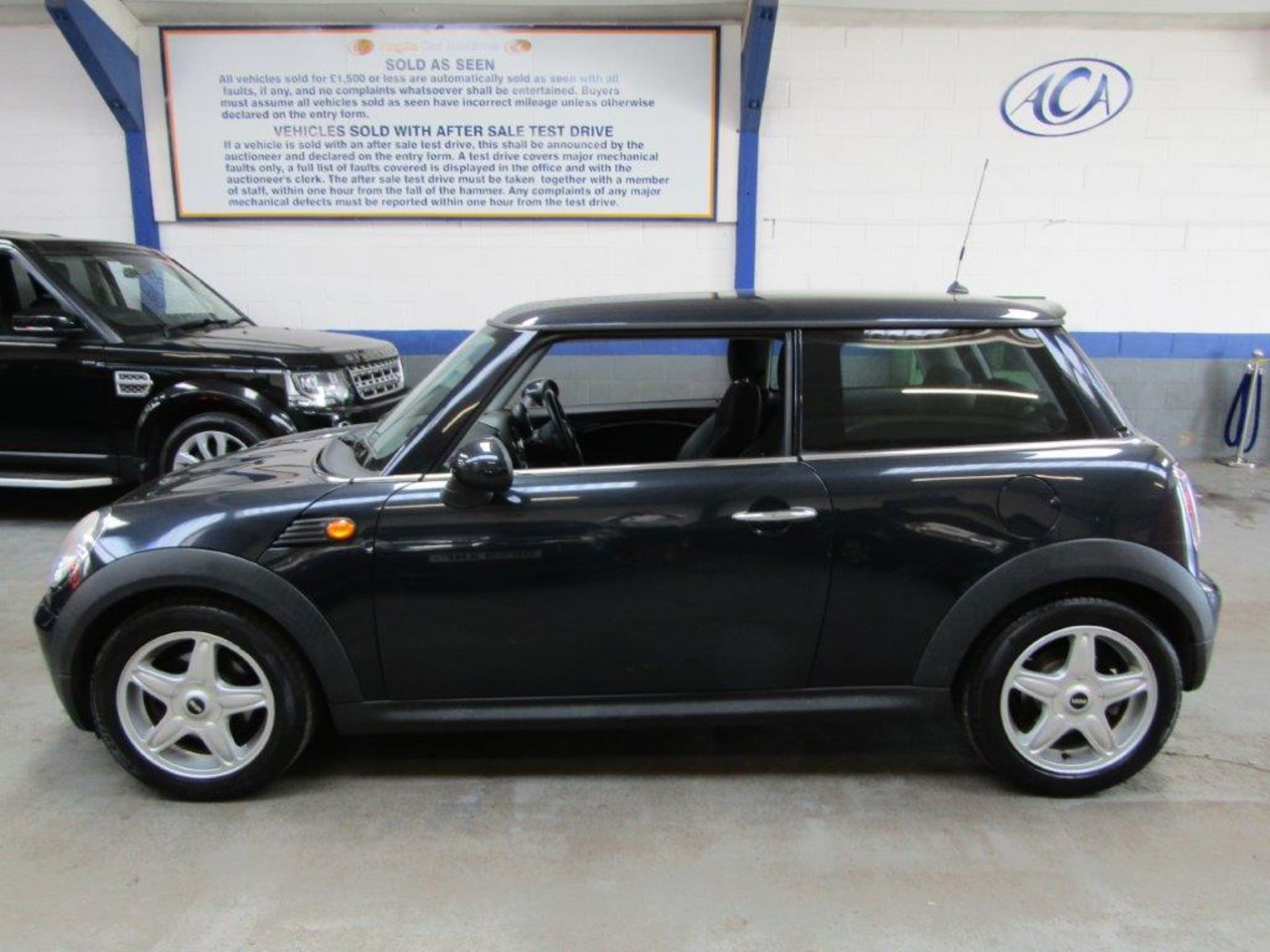 57 07 Mini Cooper - Image 2 of 18