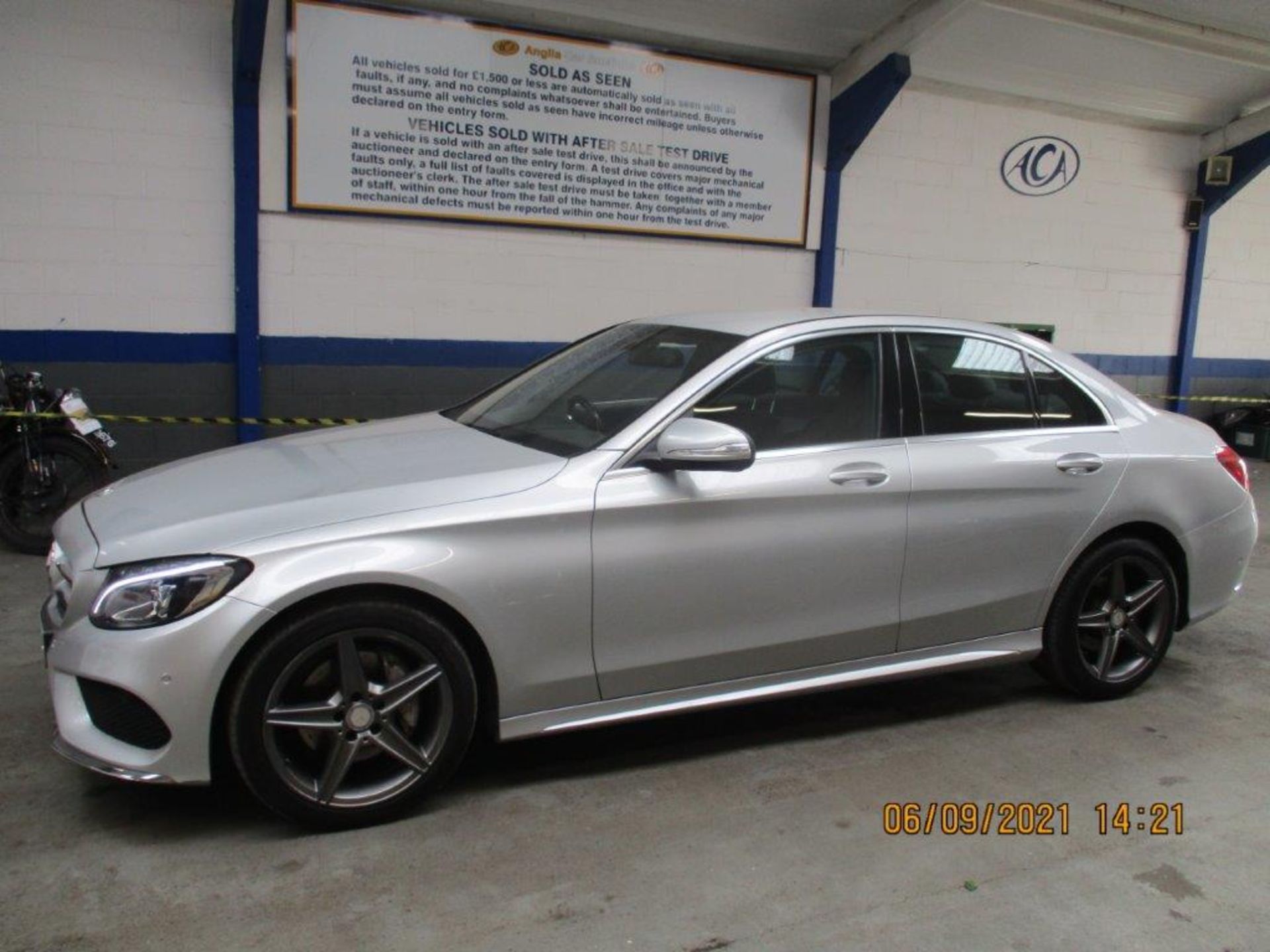 64 15 Merc. C220 AMG Line Bluetec