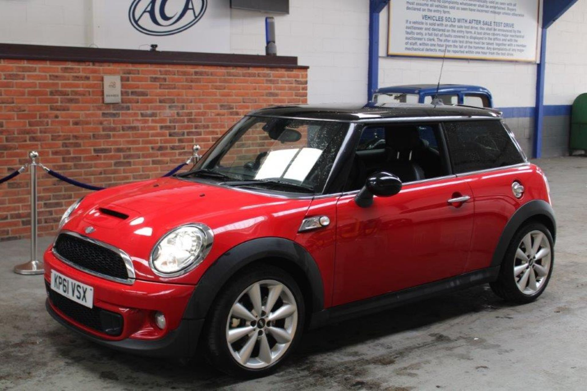 61 11 Mini Cooper S