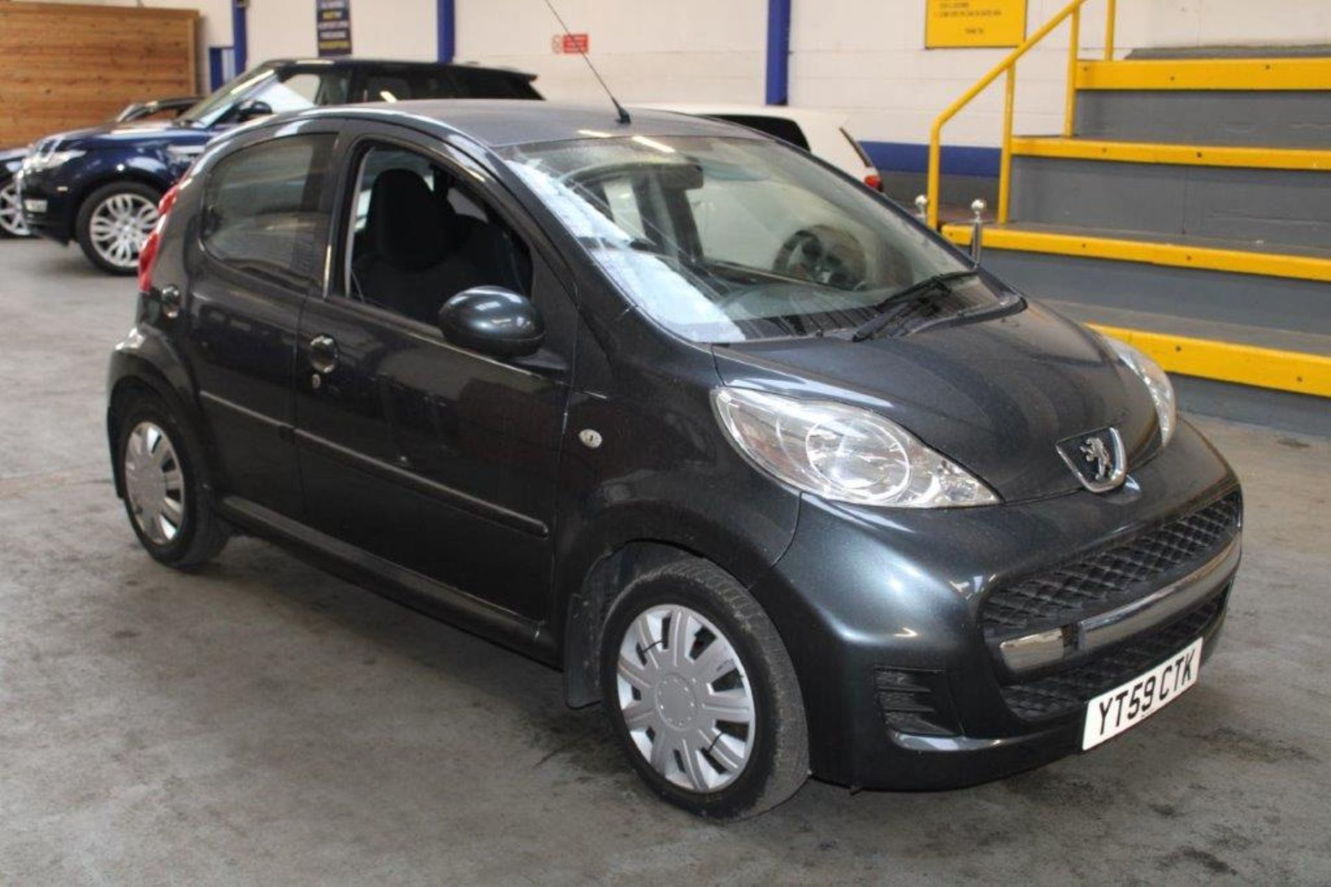 59 09 Peugeot 107 Urban - Image 8 of 24