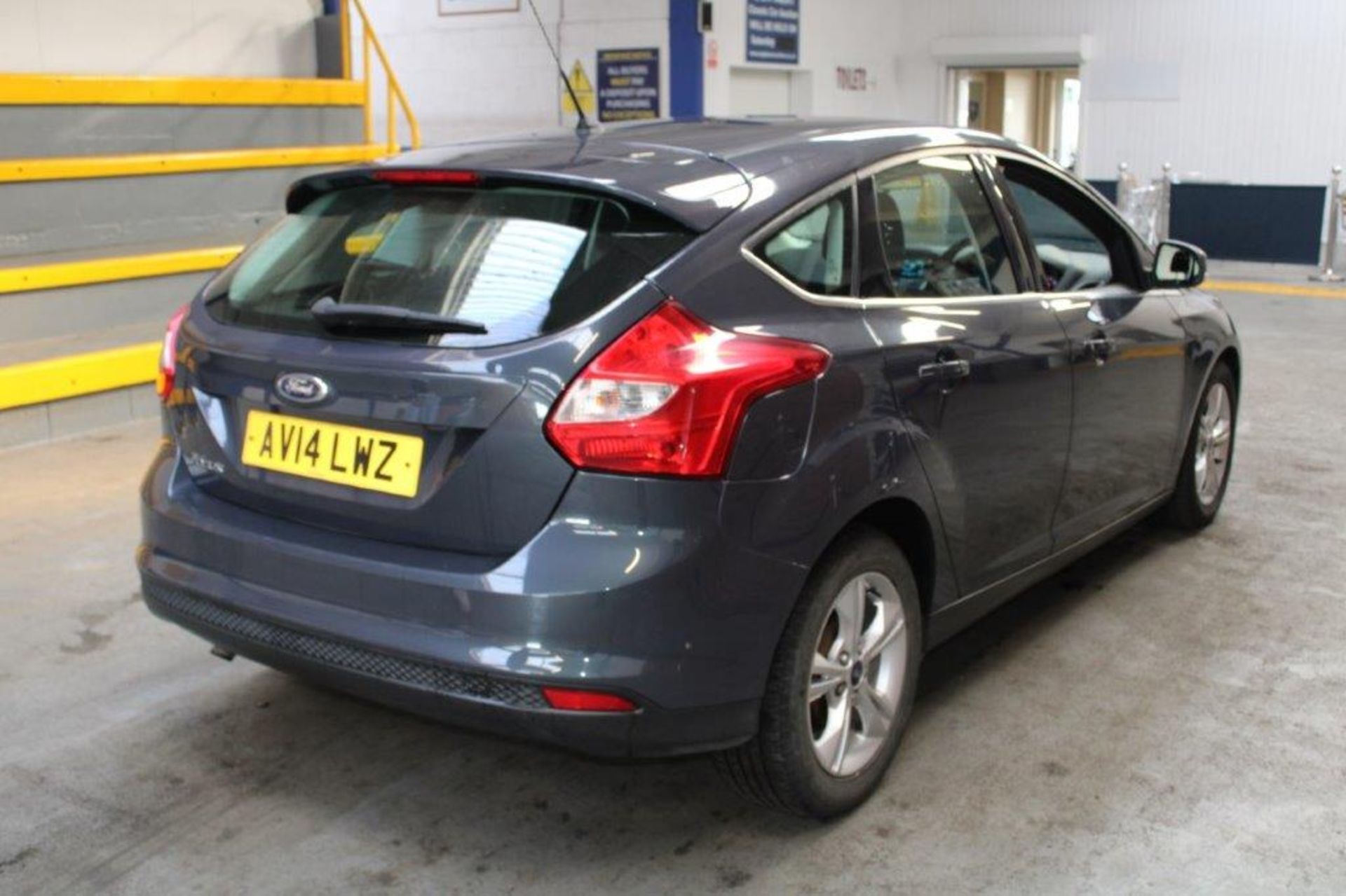 14 14 Ford Focus Zetec TDCI - Image 29 of 29