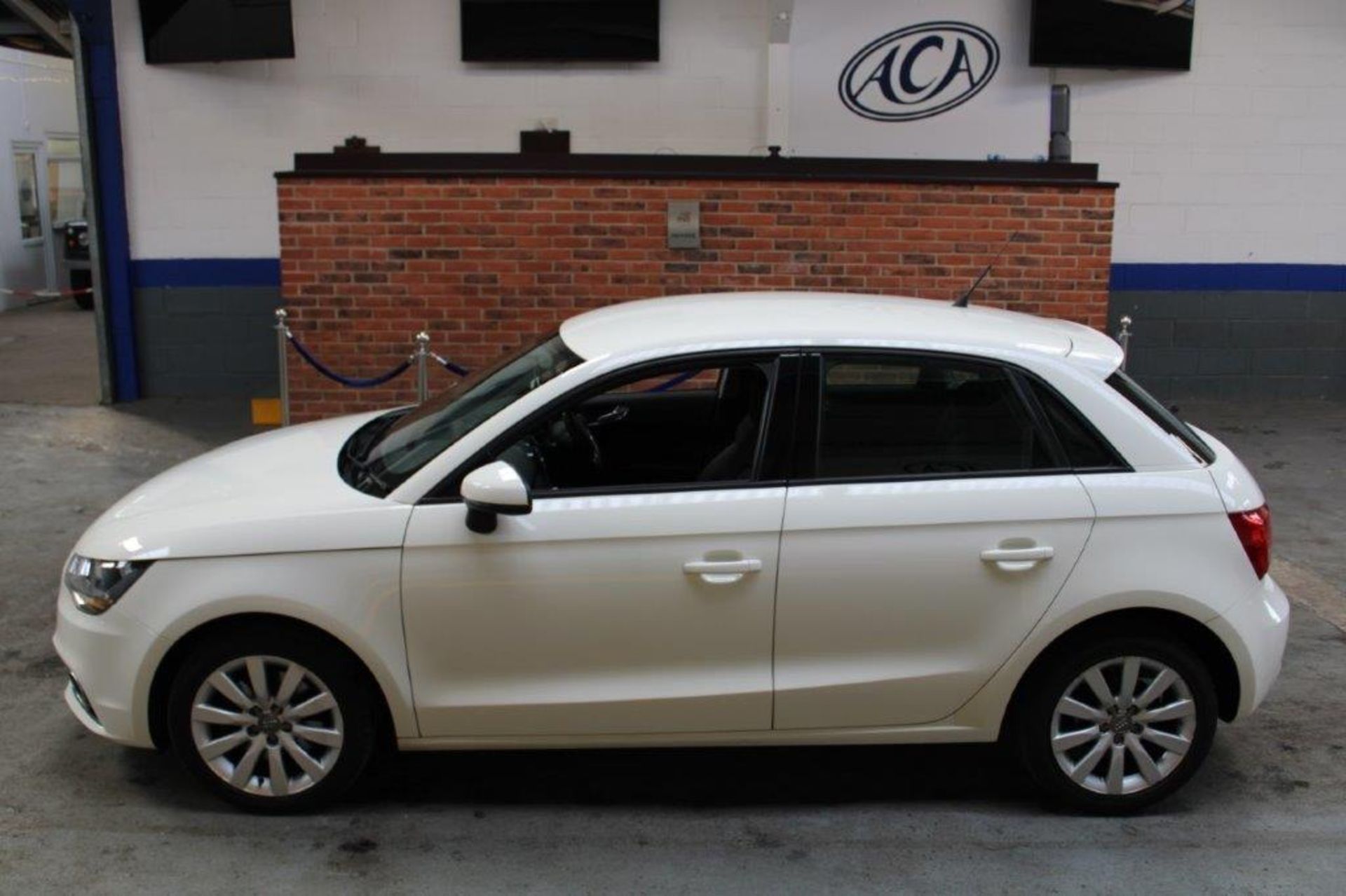 12 12 Audi A1 Sport TDI - Image 2 of 24