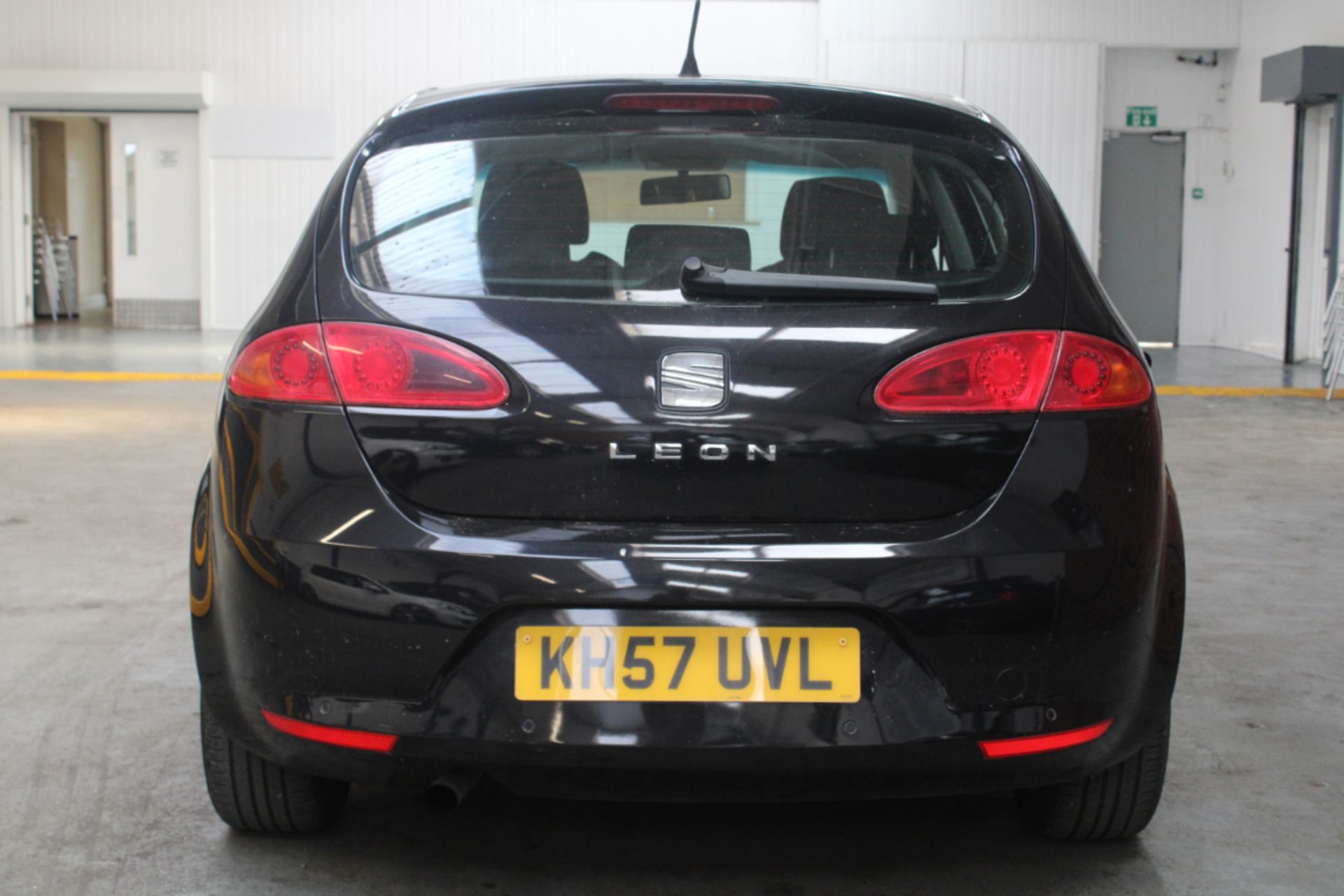 57 07 Seat Leon Sport TDI 105 - Image 4 of 24