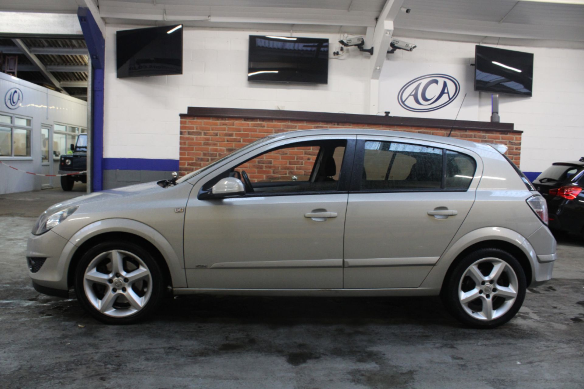 07 07 Vauxhall Astra SRI CDTI - Image 3 of 23