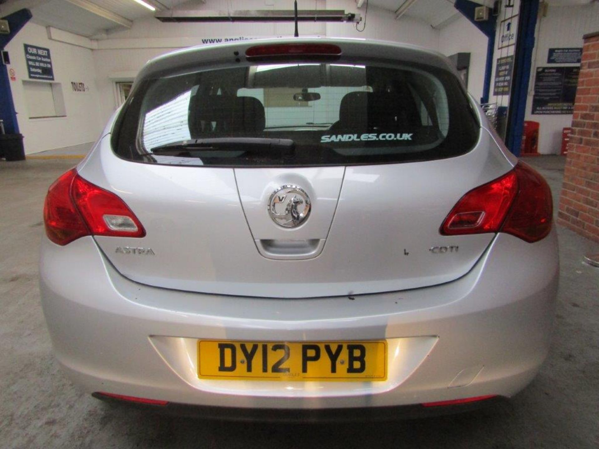 12 12 Vauxhall Astra Exl CDTI - Image 3 of 21