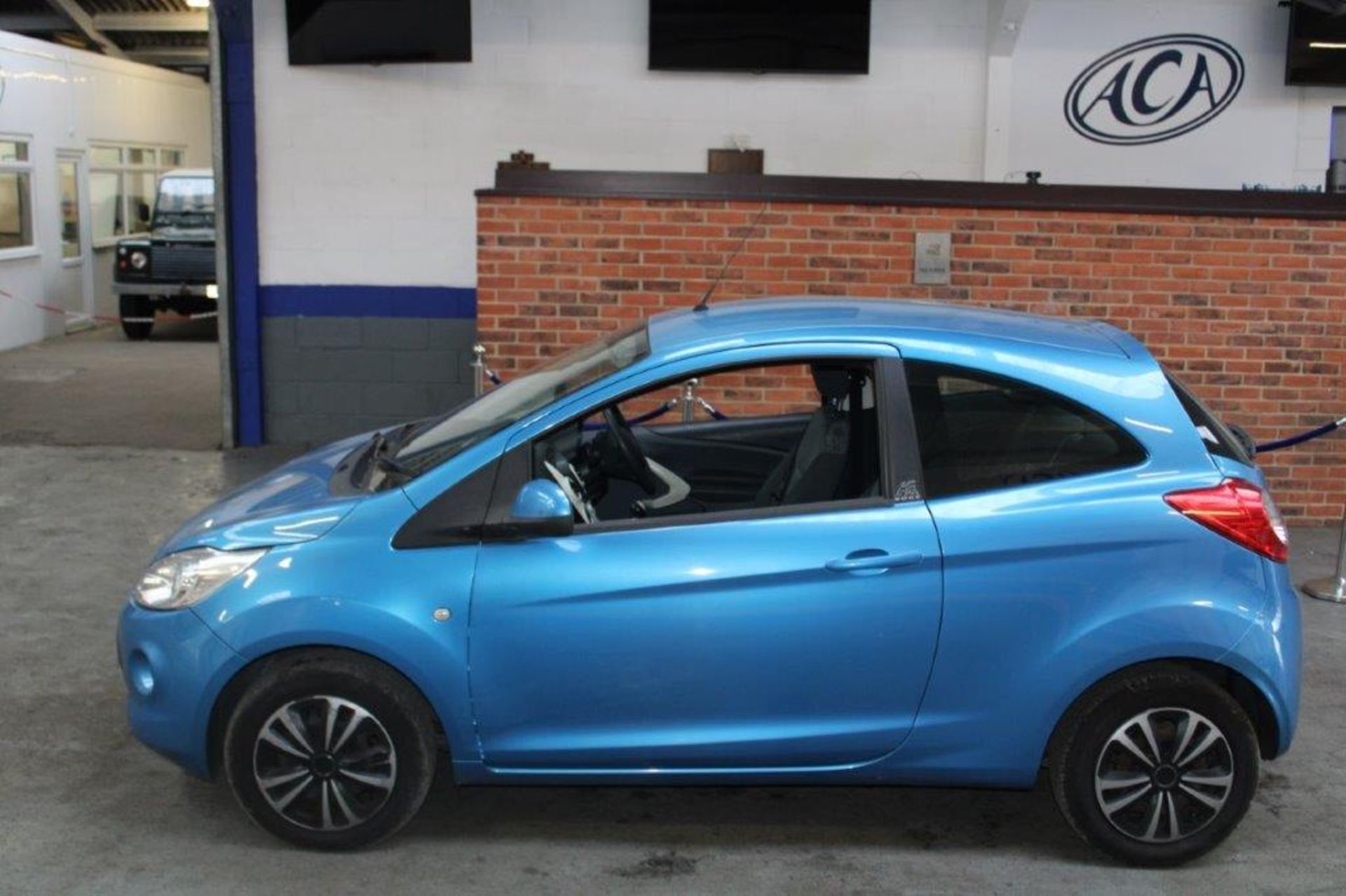 10 10 Ford KA Edge - Image 2 of 28