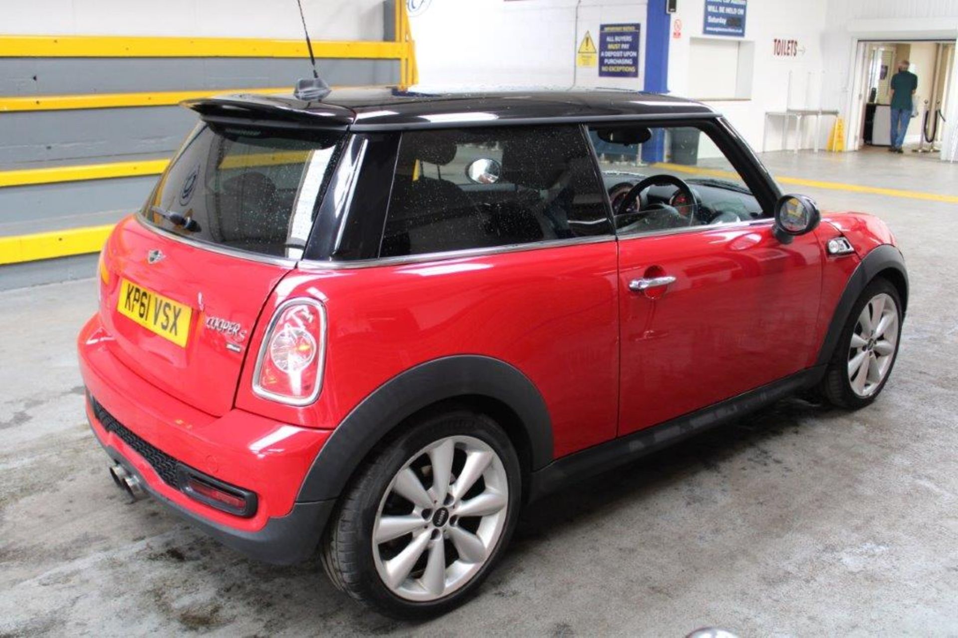 61 11 Mini Cooper S - Image 22 of 26