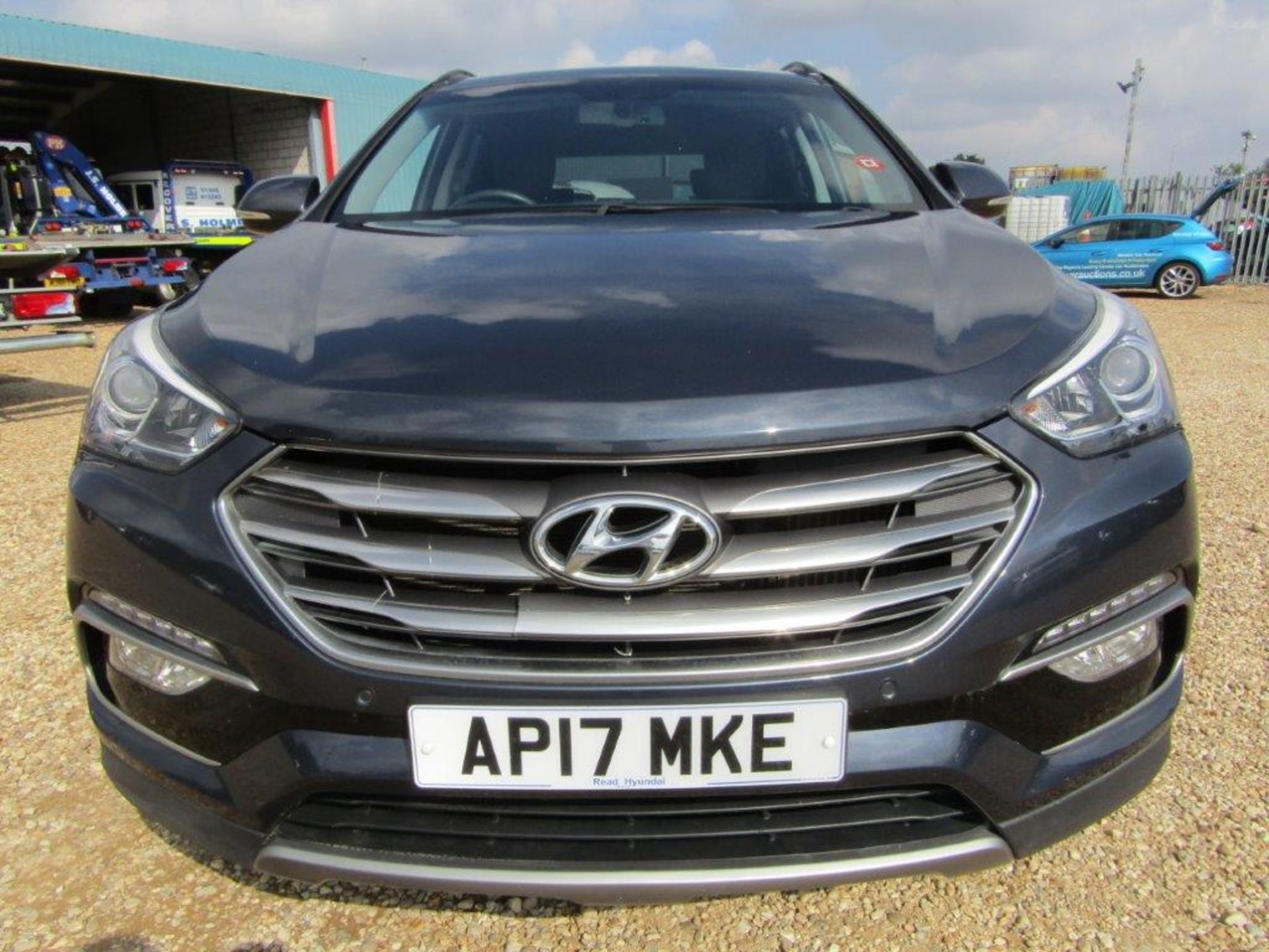 17 17 Hyundai Santa Fe Prem Blue - Image 19 of 35