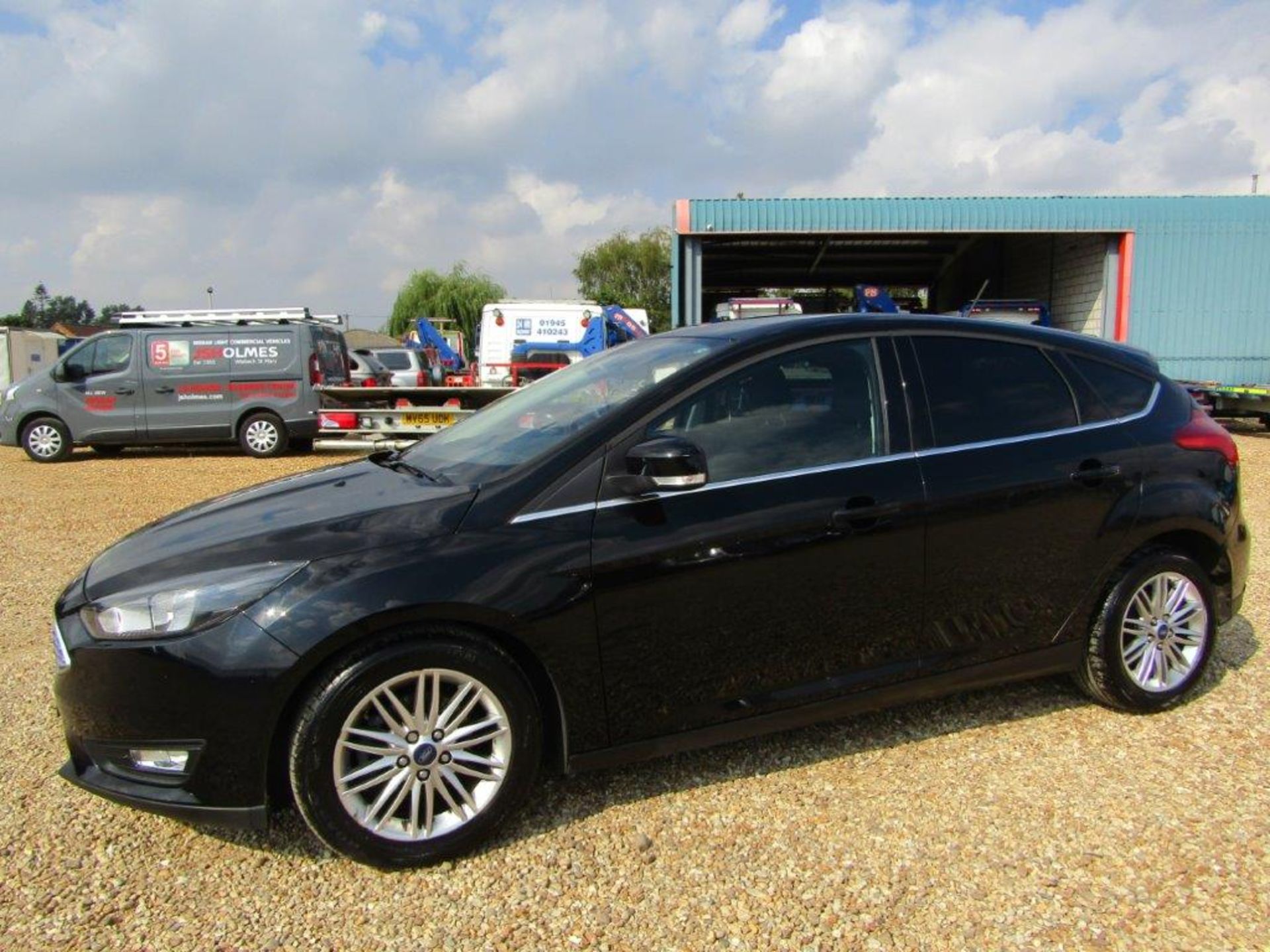 17 17 Ford Focus Zetec Edition