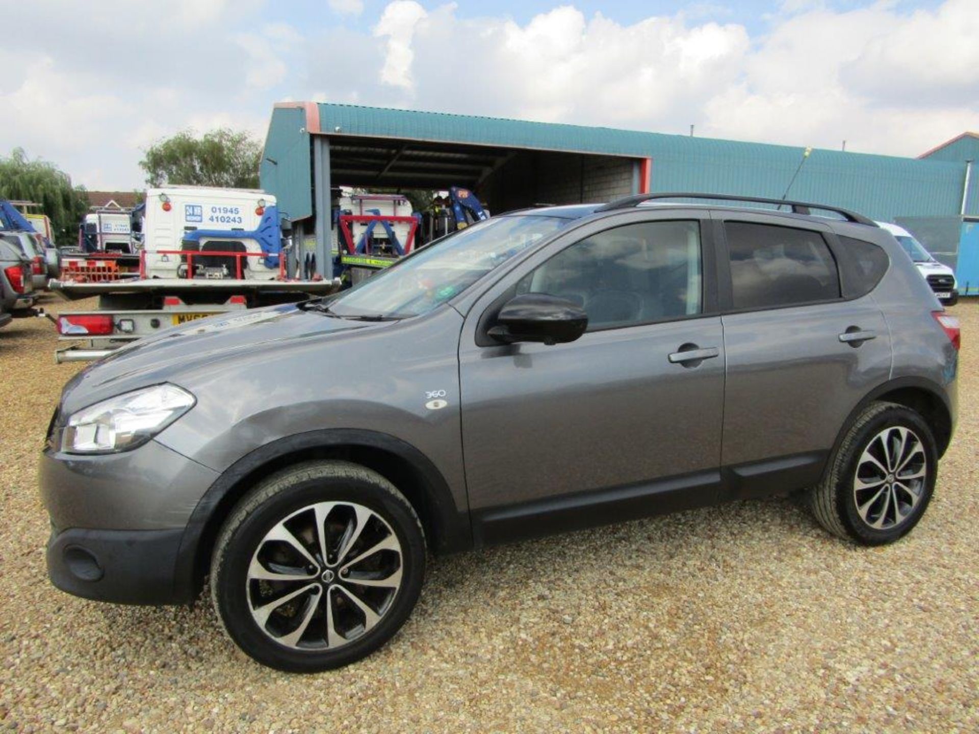 13 13 Nissan Qashqai 360 iS DCi