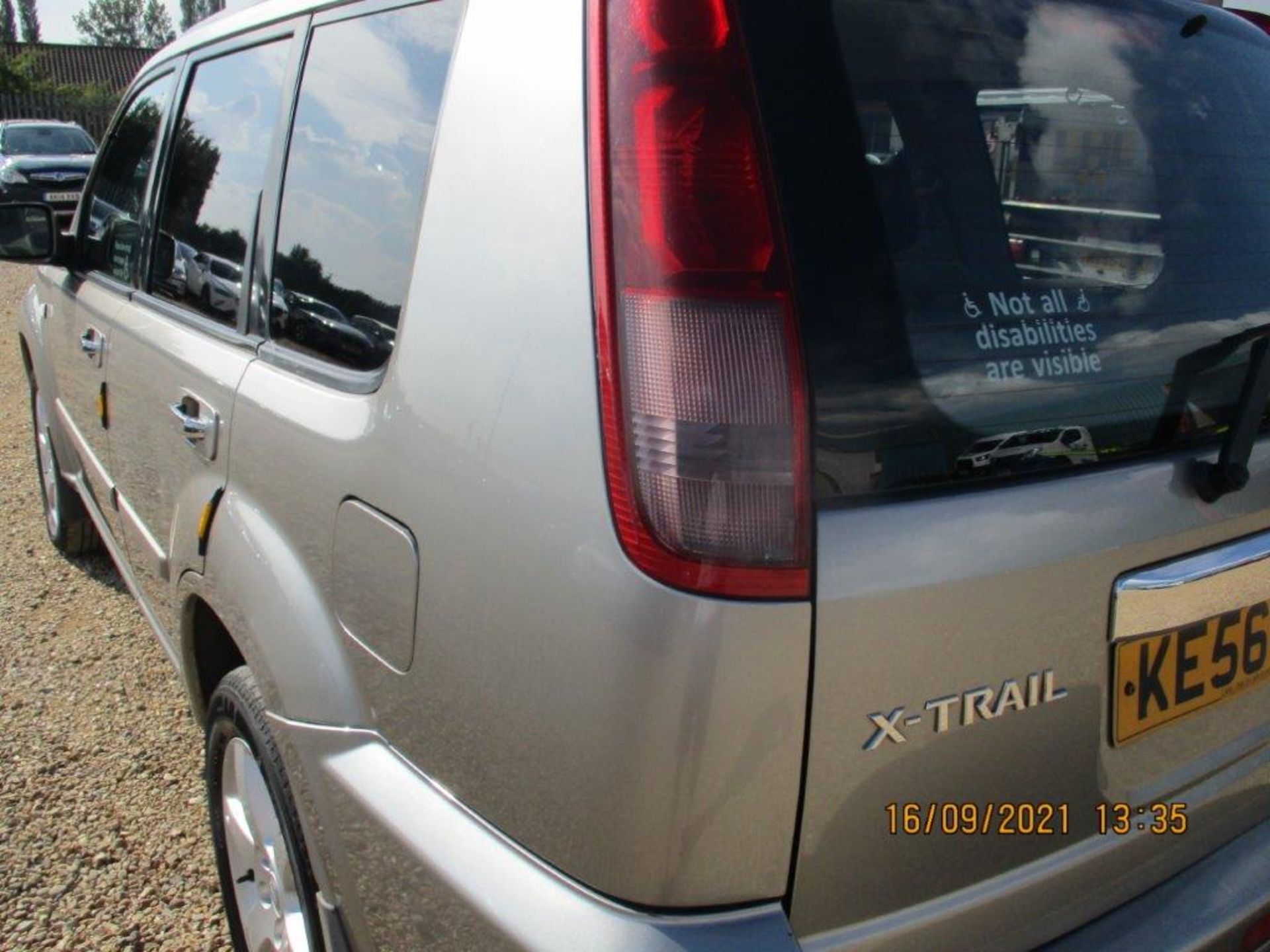 56 06 Nissan X Trail Columbia DCI - Image 17 of 24