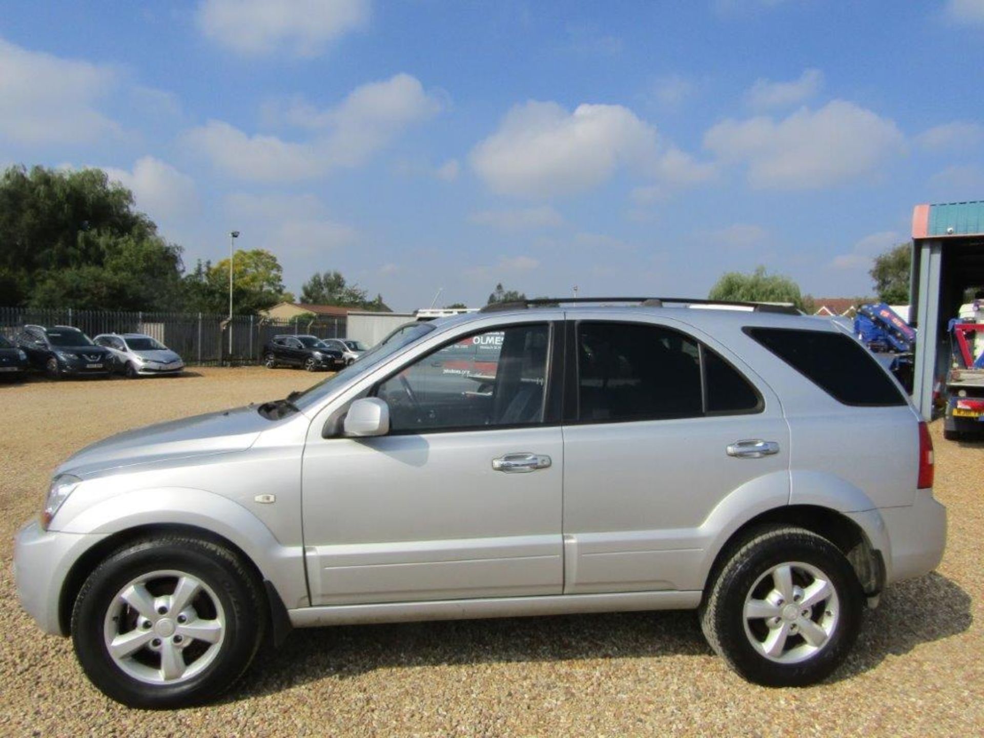 59 09 Kia Sorento XS - Image 2 of 24