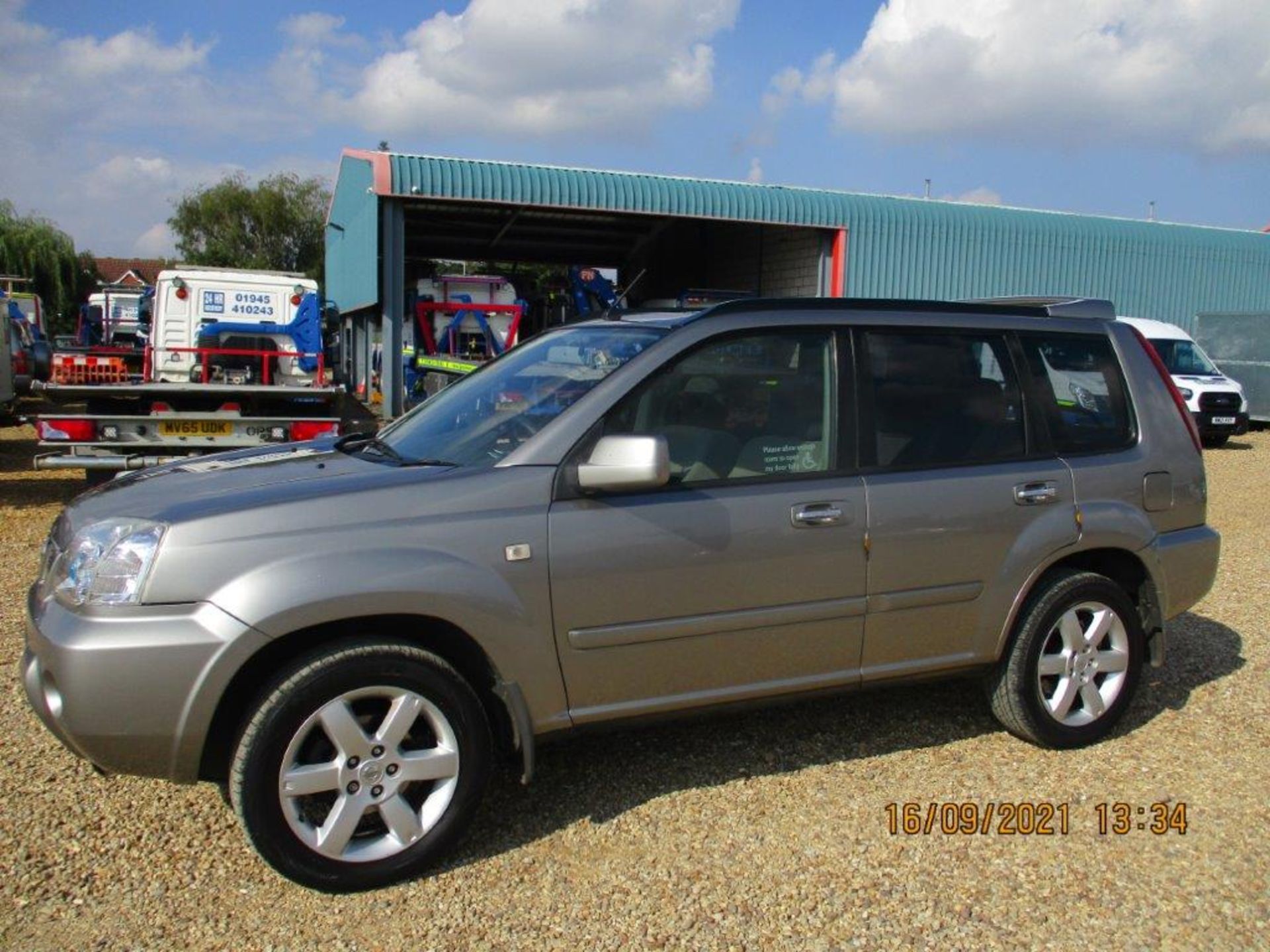 56 06 Nissan X Trail Columbia DCI