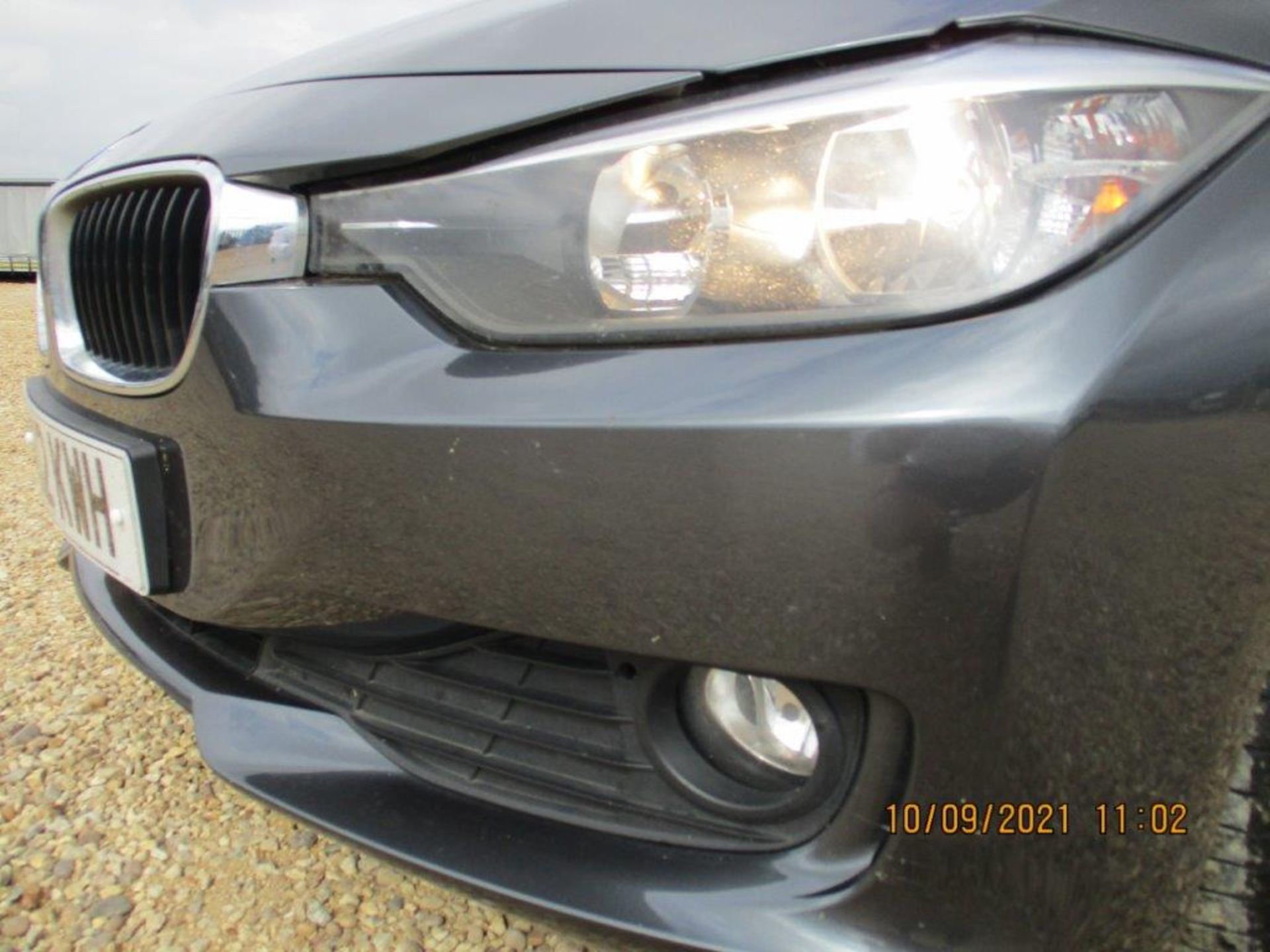 12 12 BMW 320D Efficientdynamics - Image 16 of 27