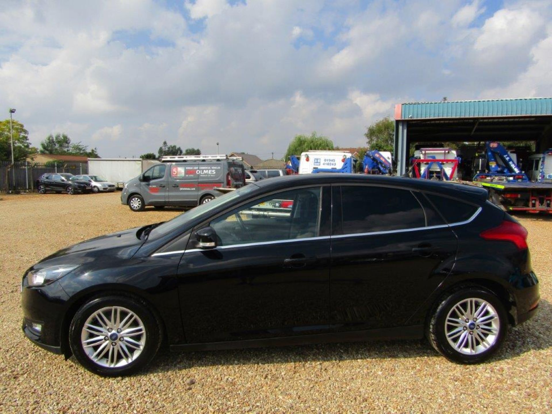 17 17 Ford Focus Zetec Edition - Image 2 of 21