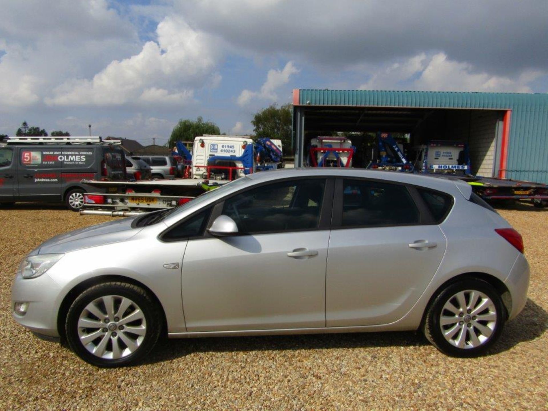 60 10 Vauxhall Astra Exclusiv CDTi - Image 2 of 20