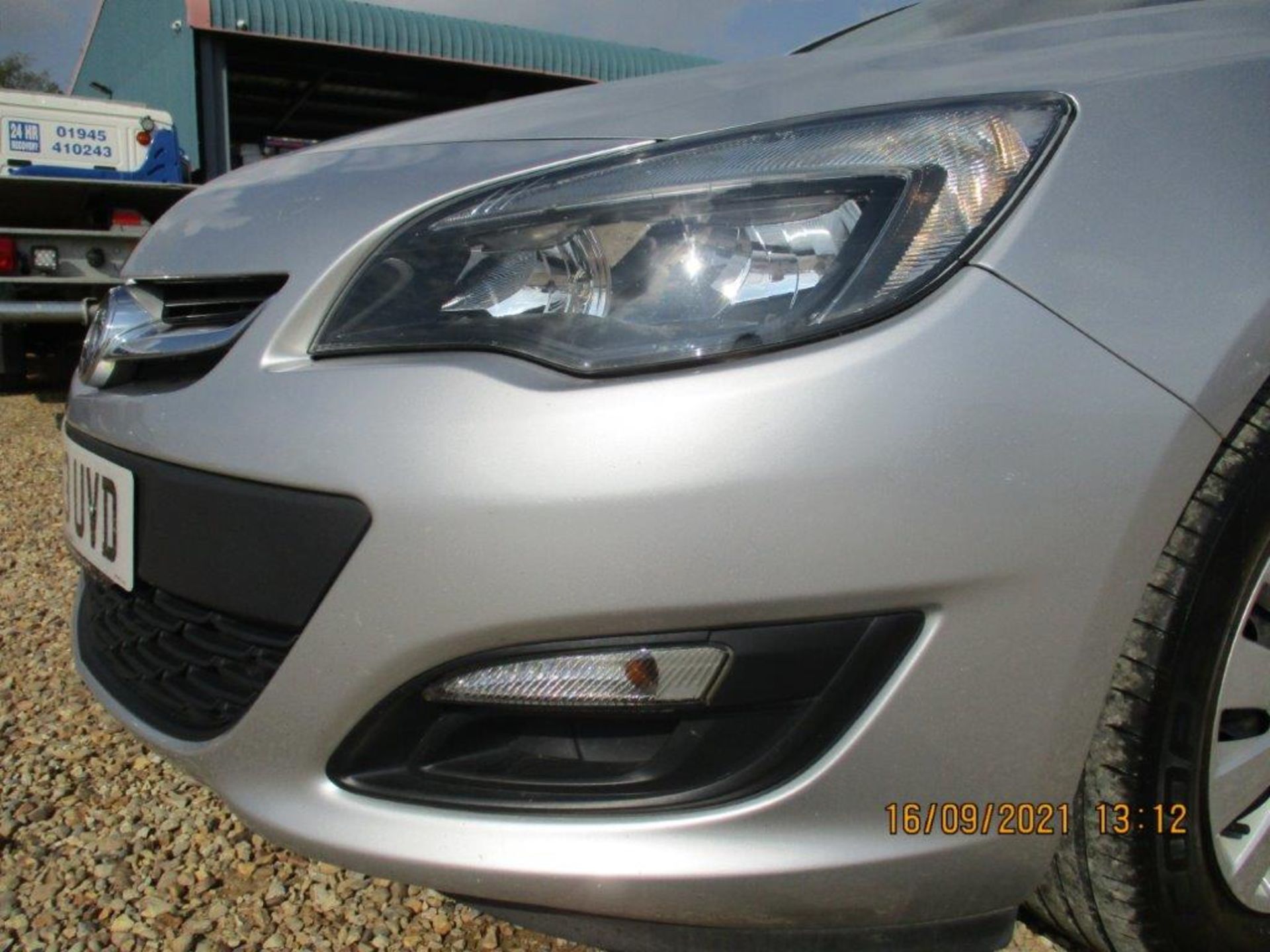 63 13 Vauxhall Astra Exclusiv - Image 4 of 18