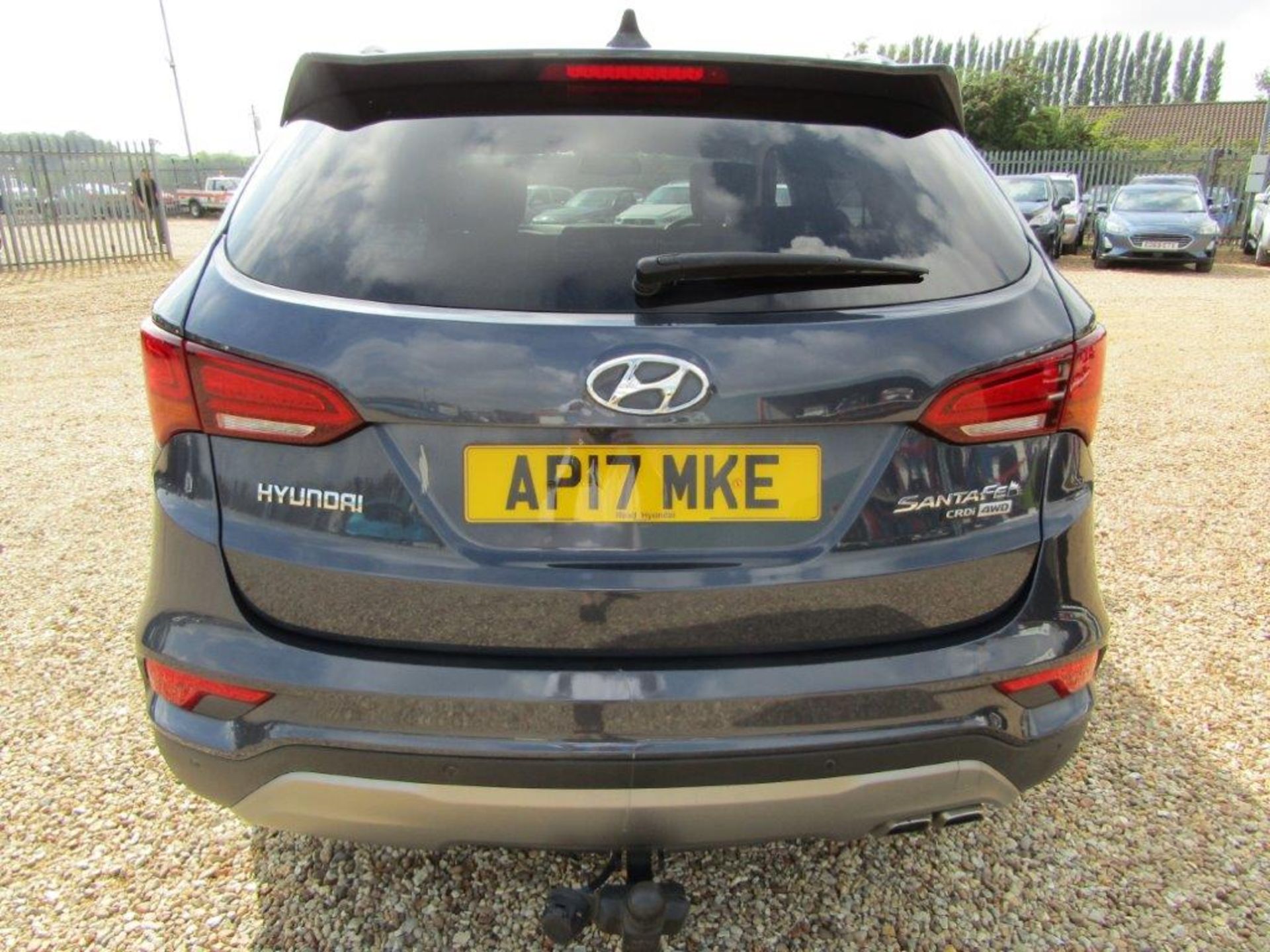 17 17 Hyundai Santa Fe Prem Blue - Image 18 of 35